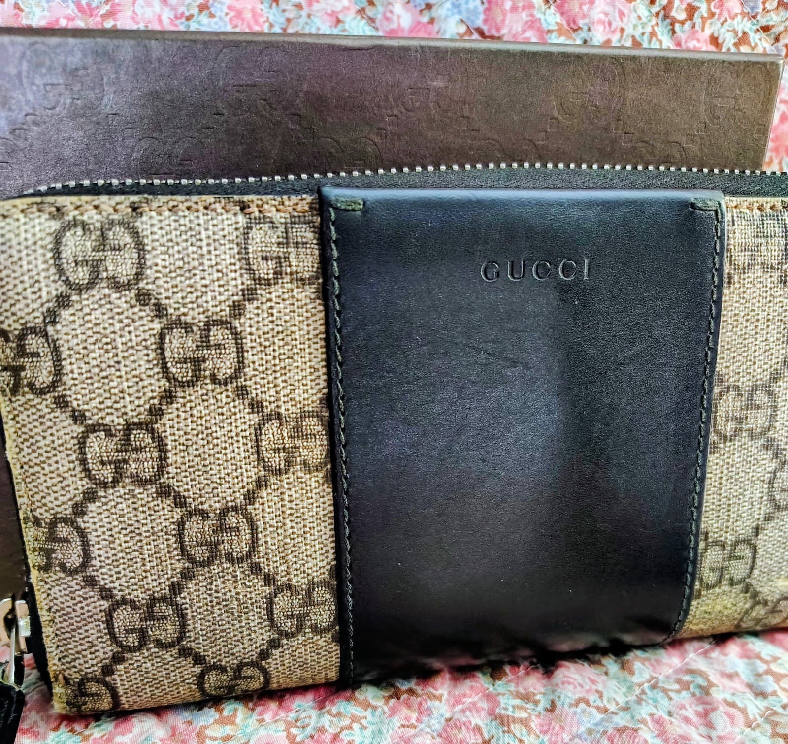 Vintage Gucci GG Supreme Zip-Around Wallet – Black & Gray Canvas & Leather - Thumbnail 13