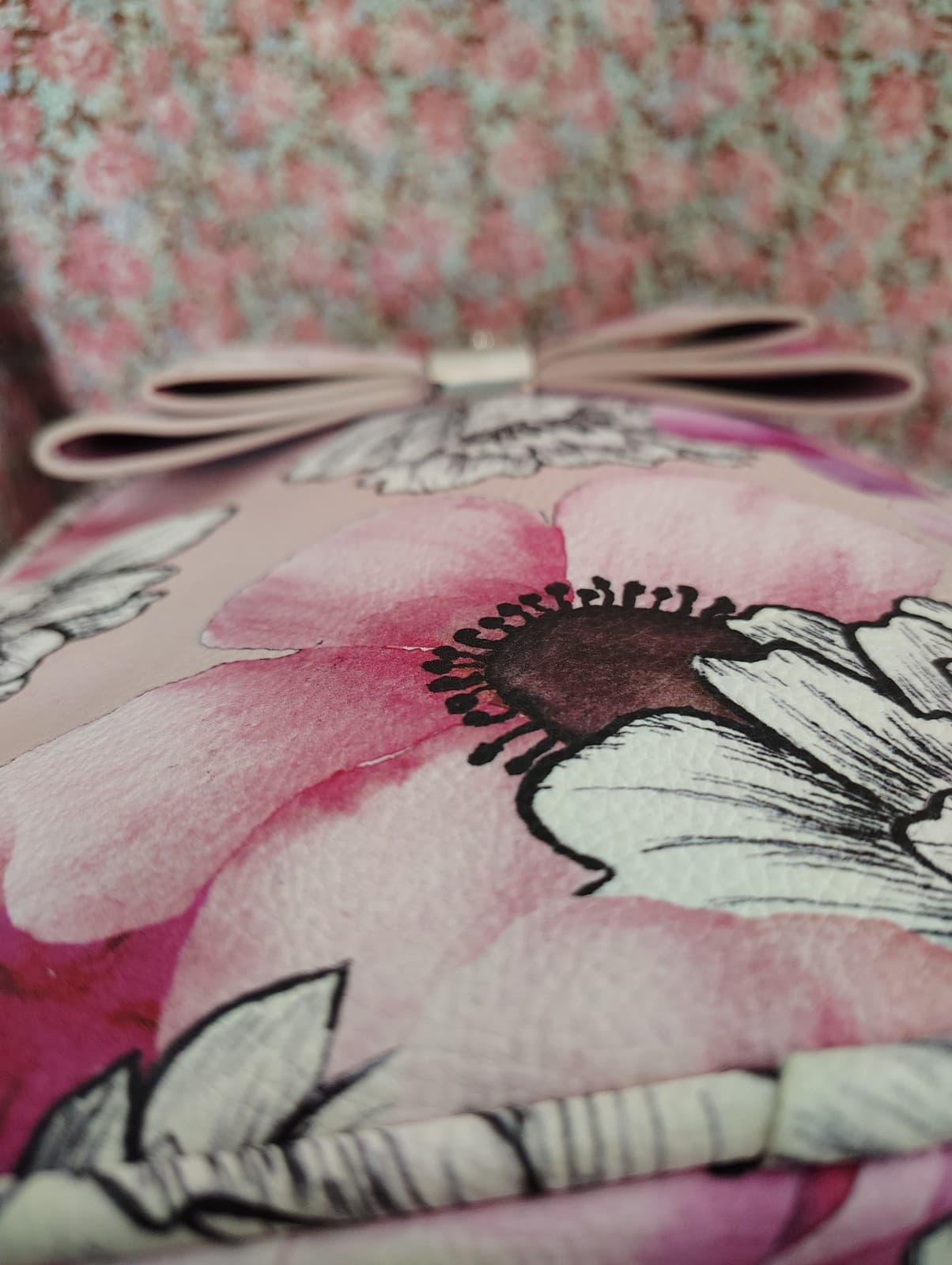 Betsey Johnson Mini Backpack Purse Blush Printed Floral & Bow - Thumbnail 9