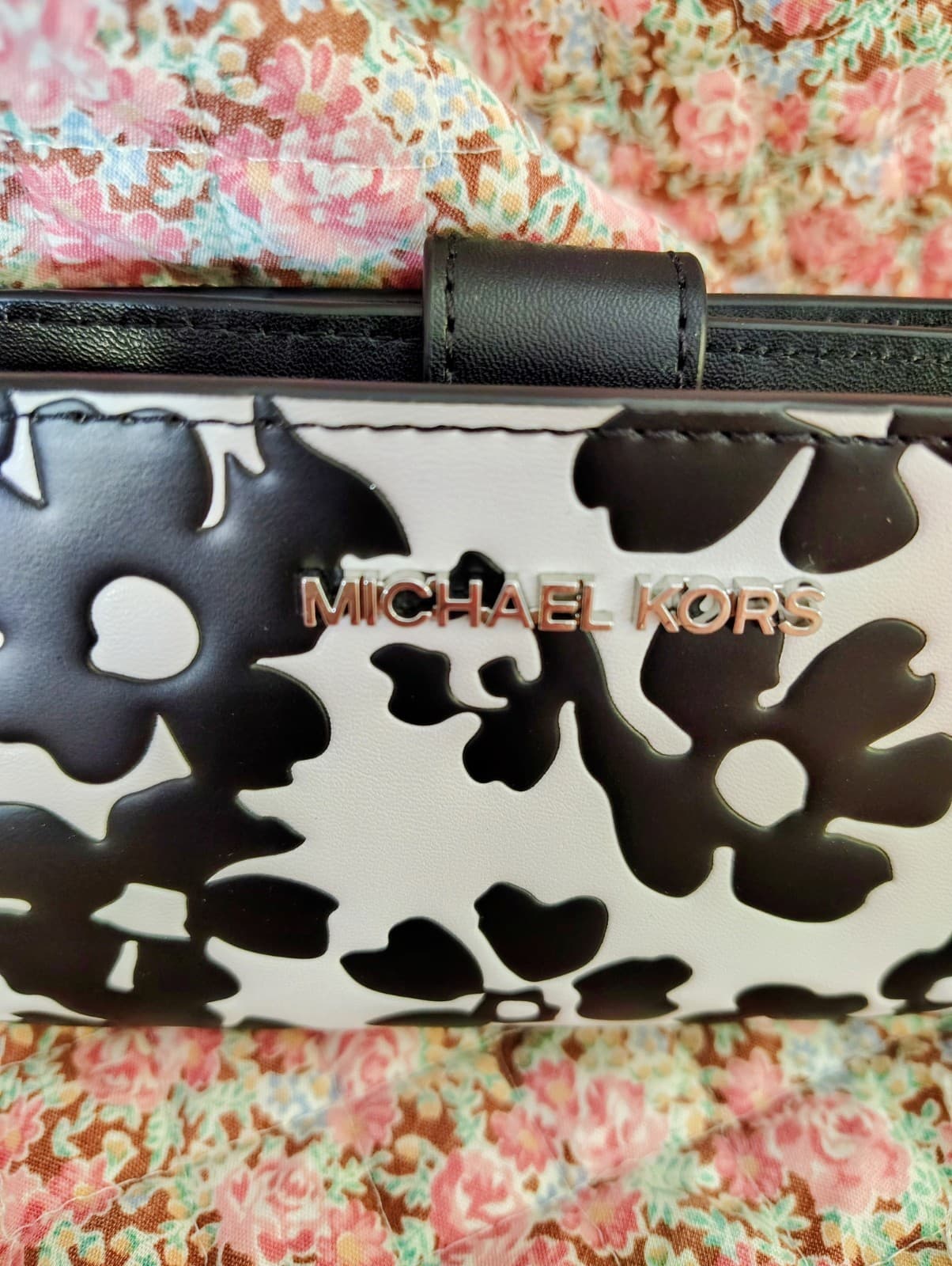 NWOT Michael Kors Black White Wallet MSRP $278 - Thumbnail 2
