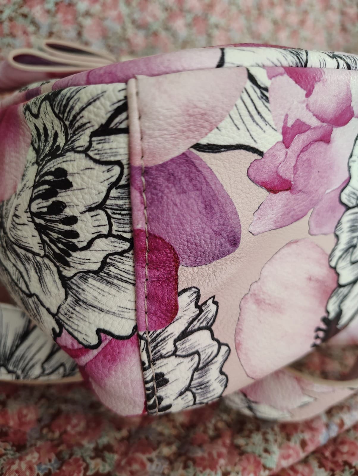 Betsey Johnson Mini Backpack Purse Blush Printed Floral & Bow - Thumbnail 10