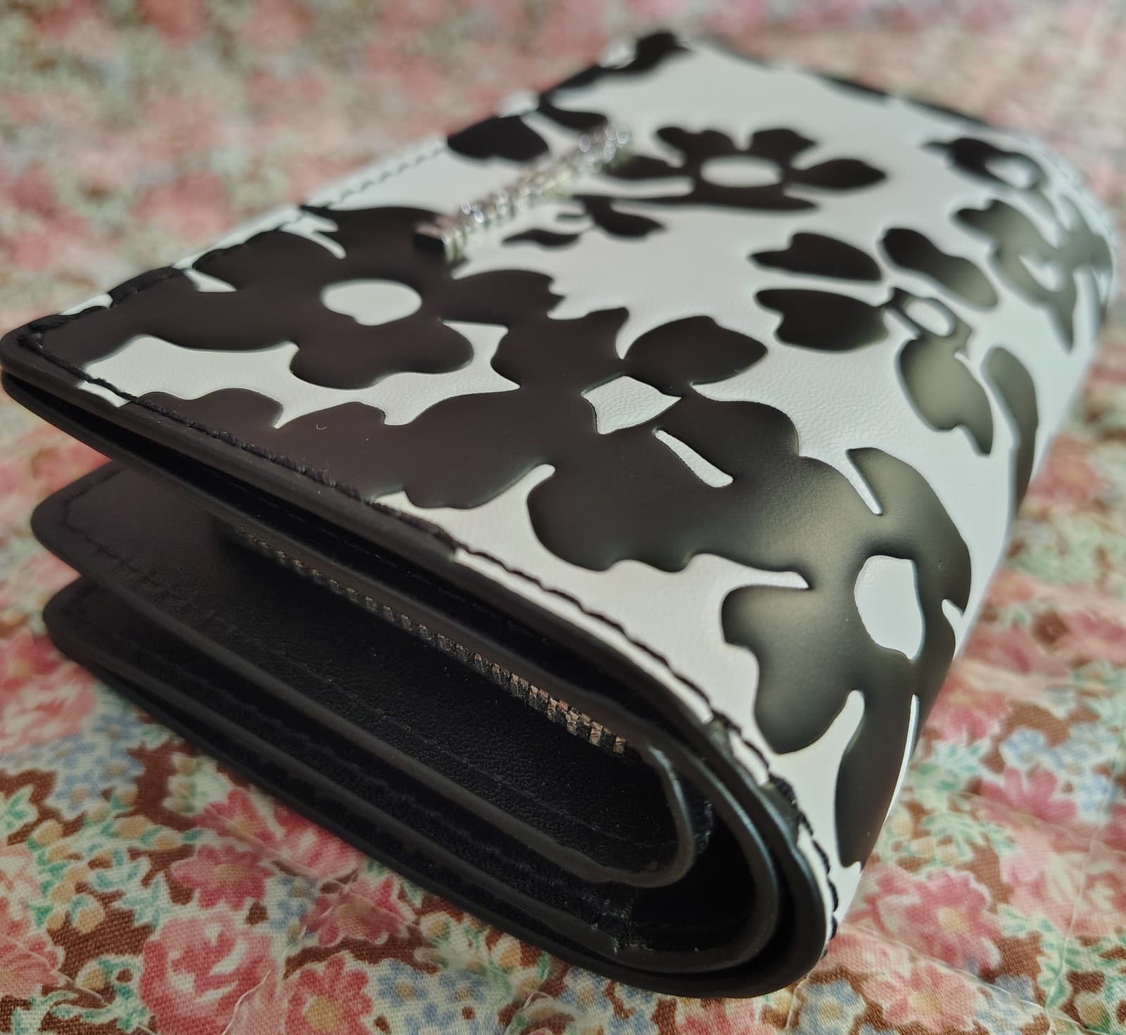 NWOT Michael Kors Black White Wallet MSRP $278 - Thumbnail 13