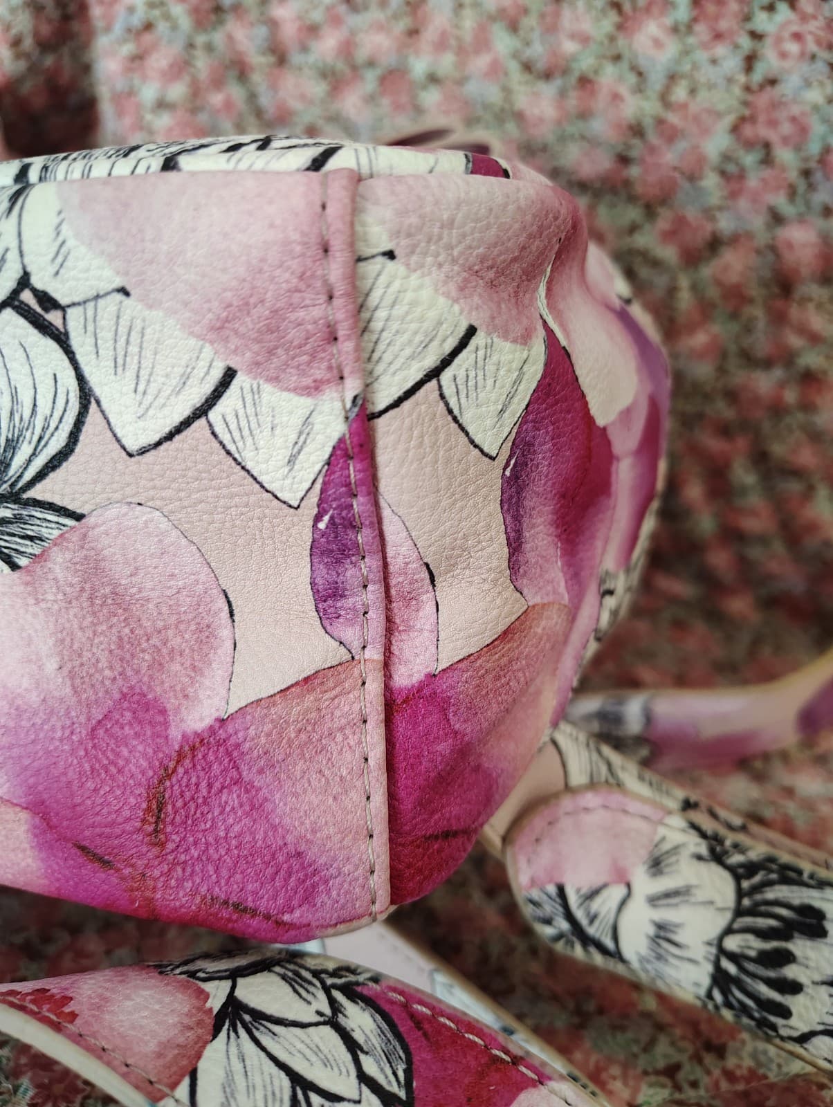 Betsey Johnson Mini Backpack Purse Blush Printed Floral & Bow - Thumbnail 11