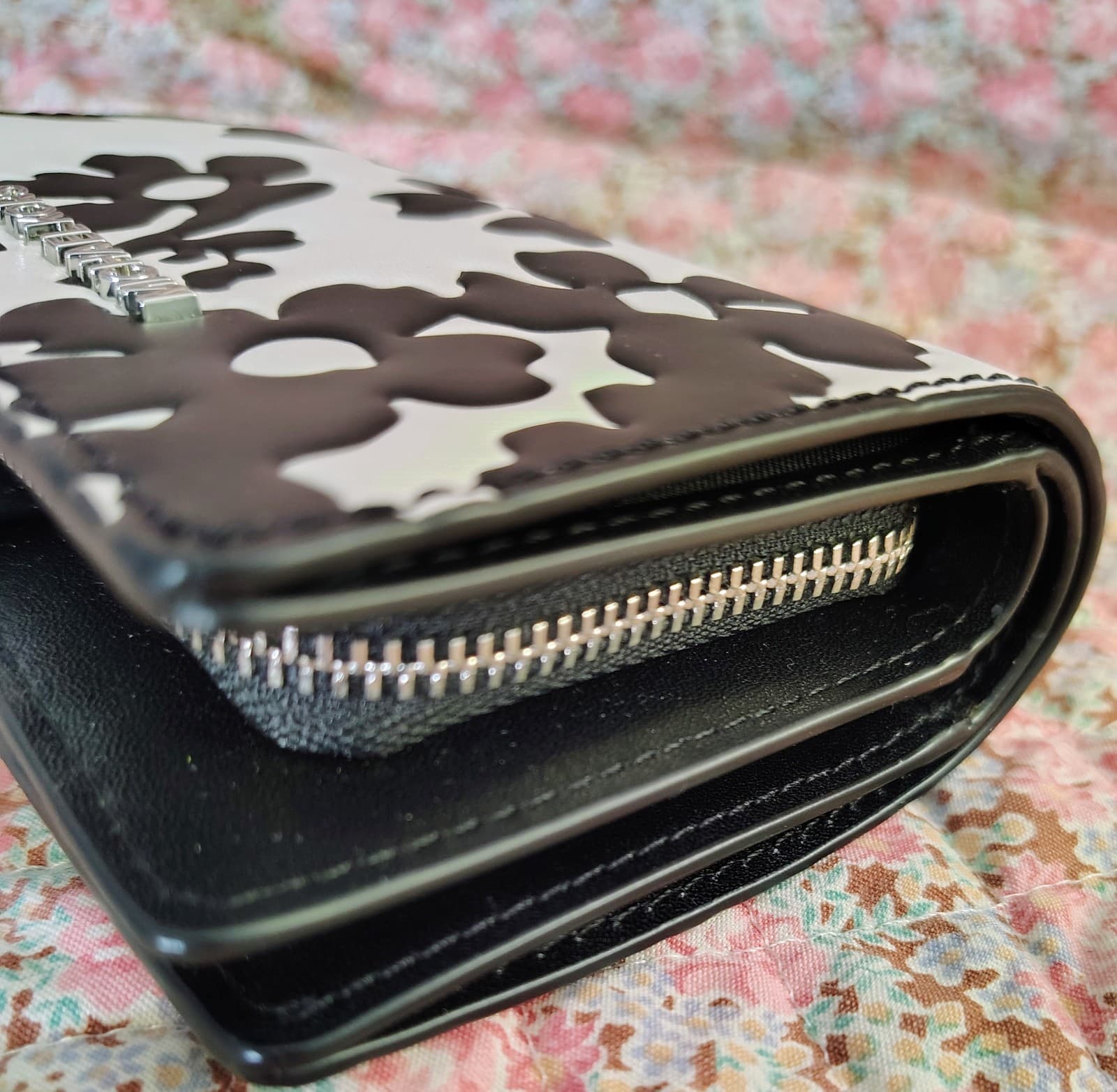 NWOT Michael Kors Black White Wallet MSRP $278 - Thumbnail 4