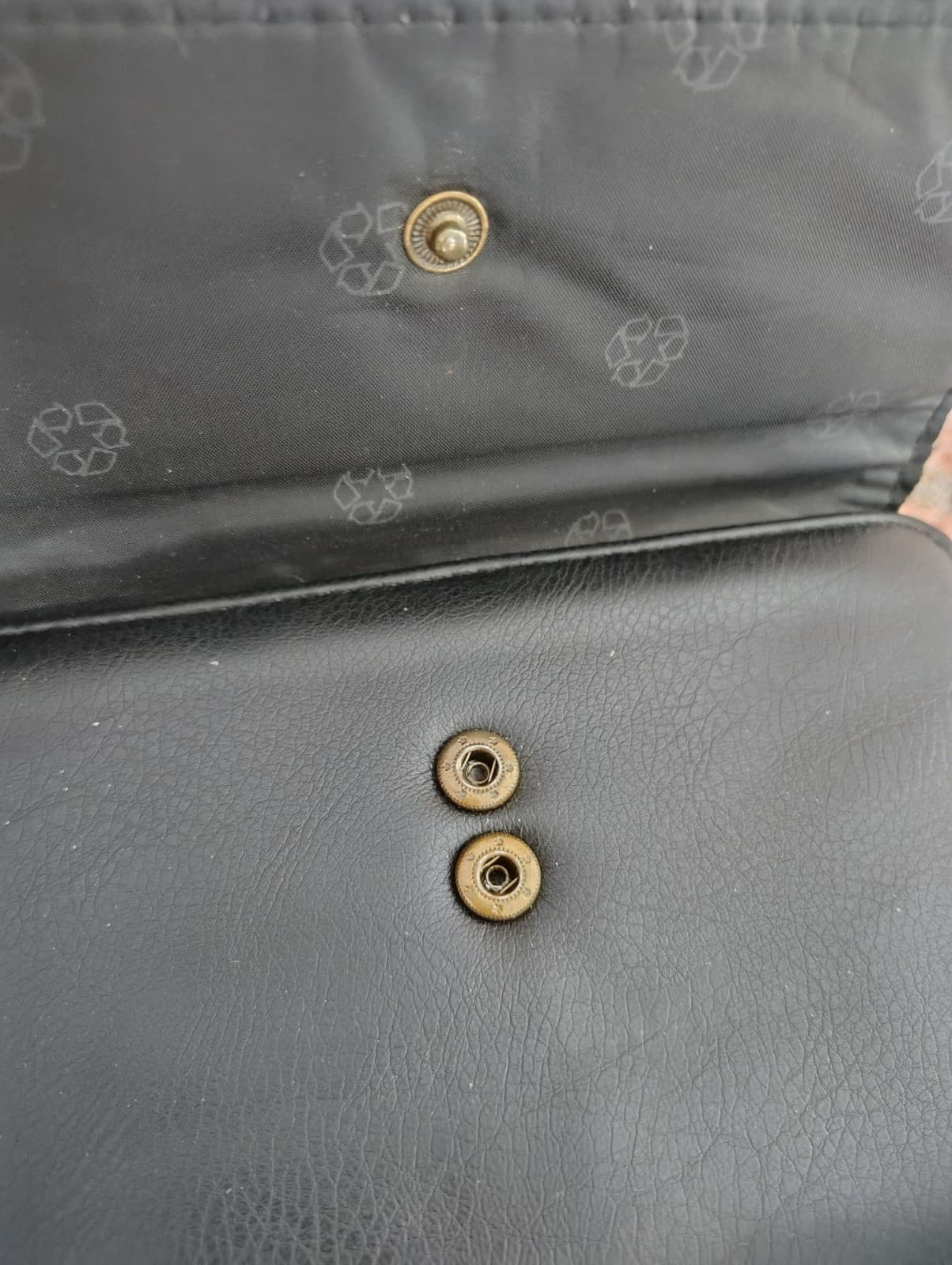 Black Soft Faux Leather Wallet RFID Blocking - Thumbnail 6