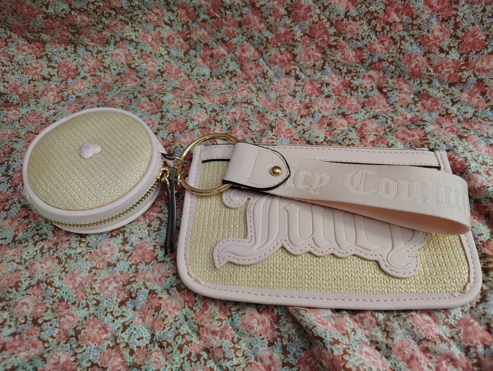 NEW Juicy Couture Exclus Woven Straw Wristlet Wallet Keychain Change Purse Set - Thumbnail 9
