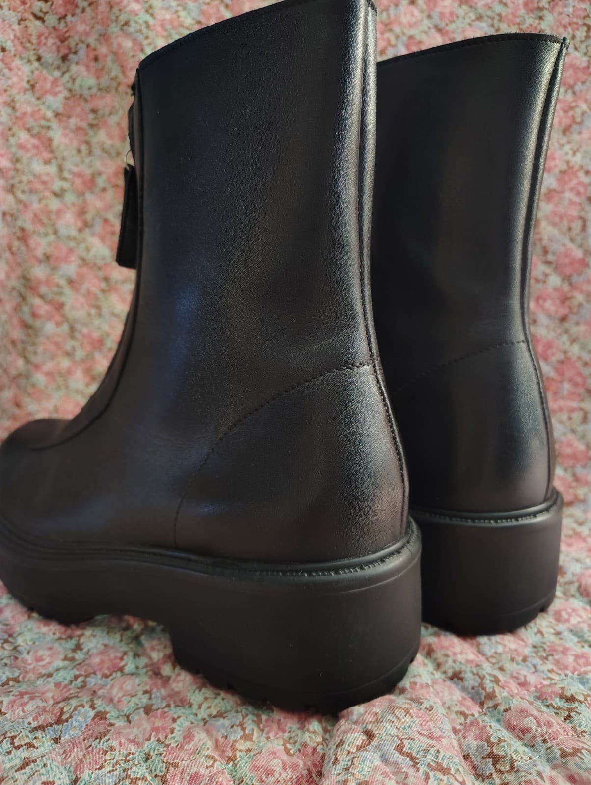 NEW Steve Madden Mid Calf Black Leather Boots, Zipper, Size 8.5 - Thumbnail 9