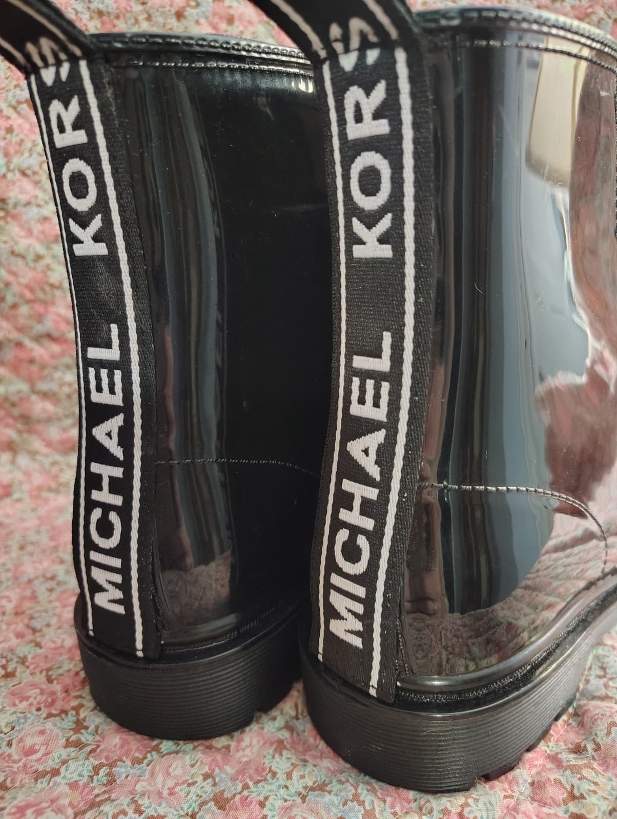 NEW Michael Kors Black Patent Man-made Leather Platform Boots, Size 8 - Thumbnail 2