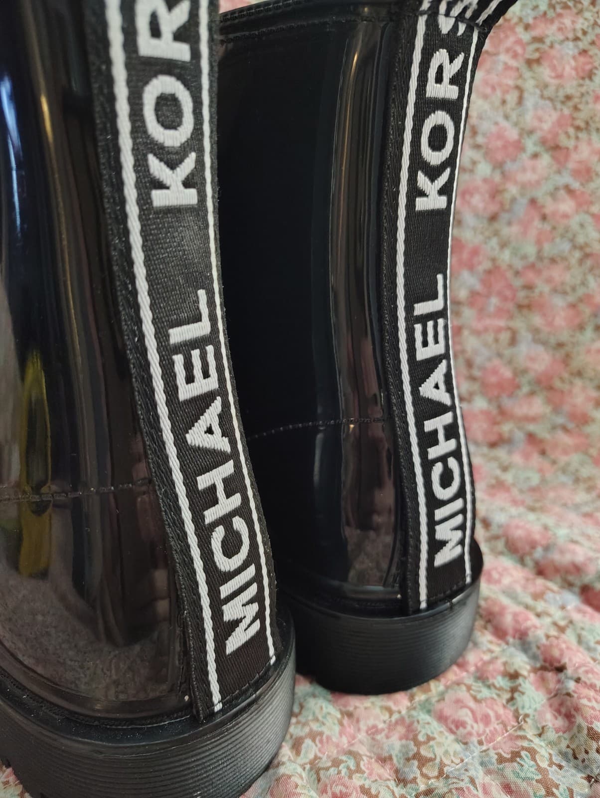 NEW Michael Kors Black Patent Man-made Leather Platform Boots, Size 8 - Thumbnail 7