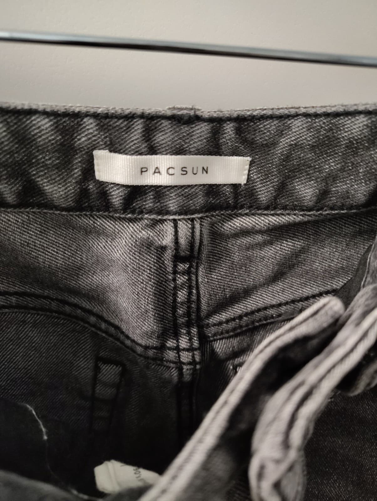 Pacsun 90s Boyfriend Black Denim Shorts, Size 24 - Thumbnail 6