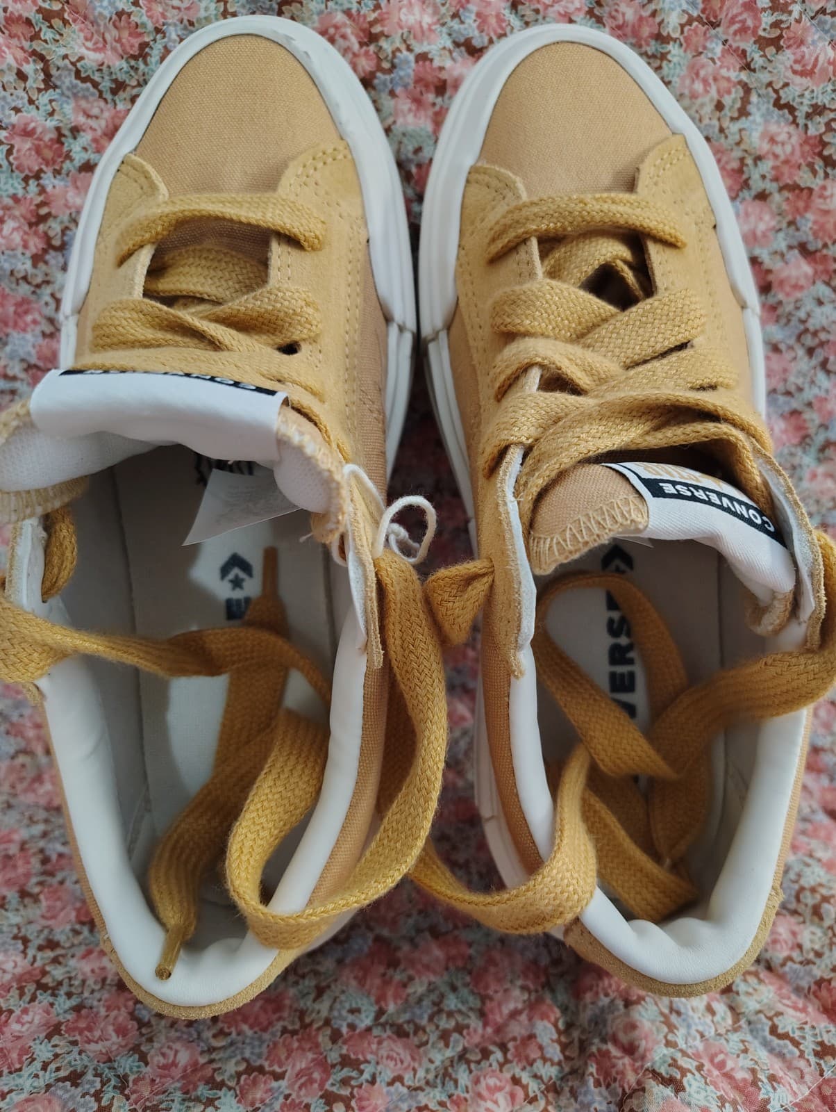 NEW Converse All Stars Mustard Yellow Platform Sneakers, Women's 7.5/Mens 6 - Thumbnail 8