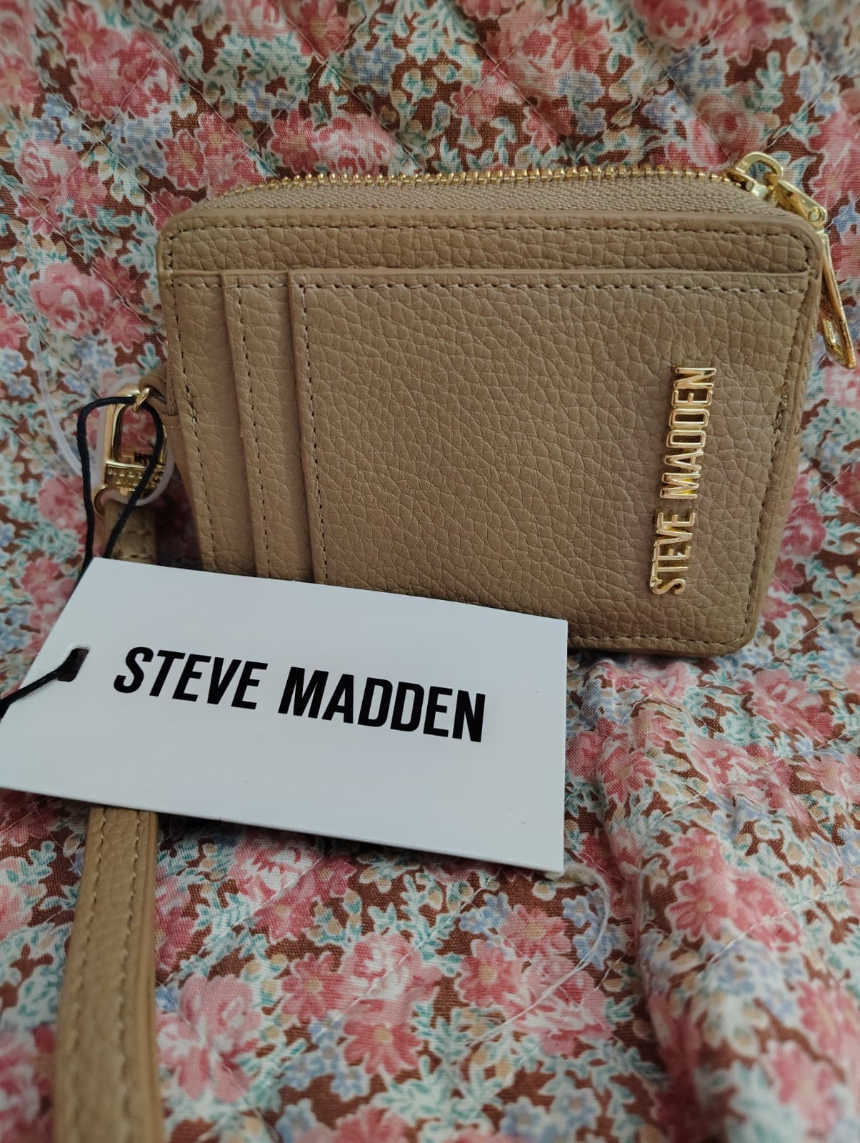 NEW Steve Madden Latte Card Holder Wristlet Wallet - Thumbnail 3