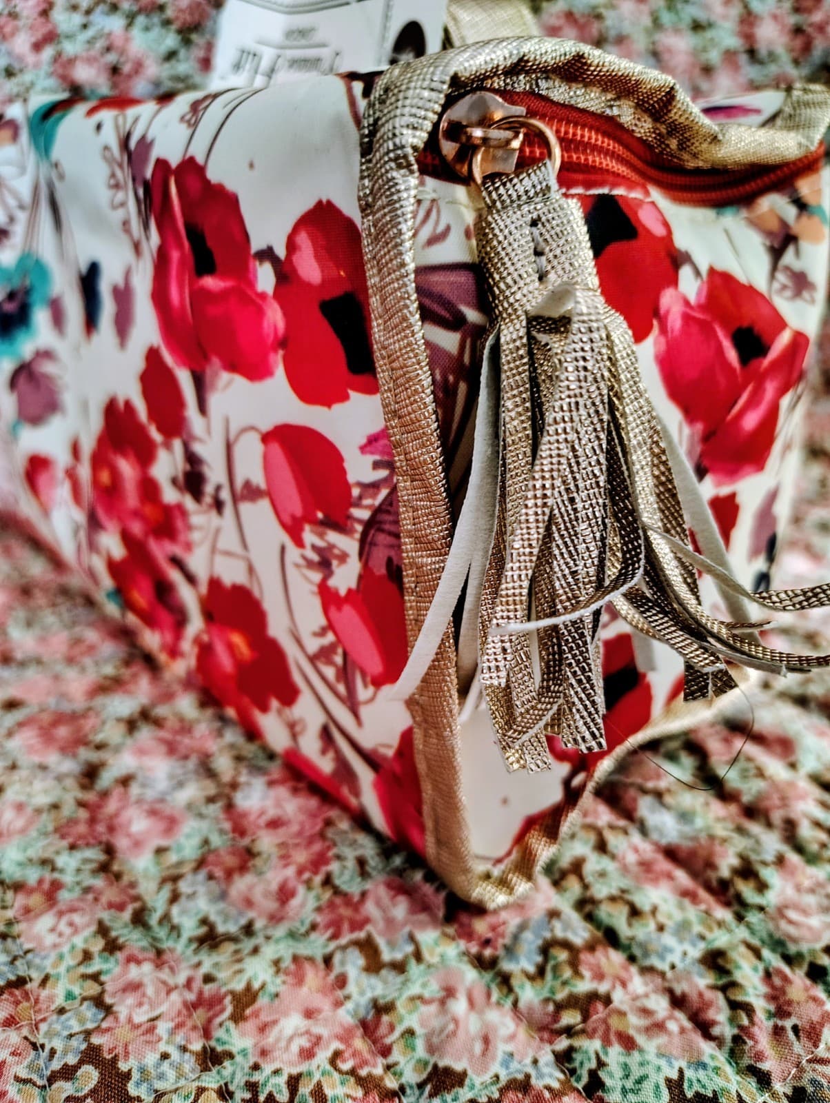 NWT Primrose Hill London Travel Cosmetics Tote Bag w/Handle Flowers/Poppies - Thumbnail 3