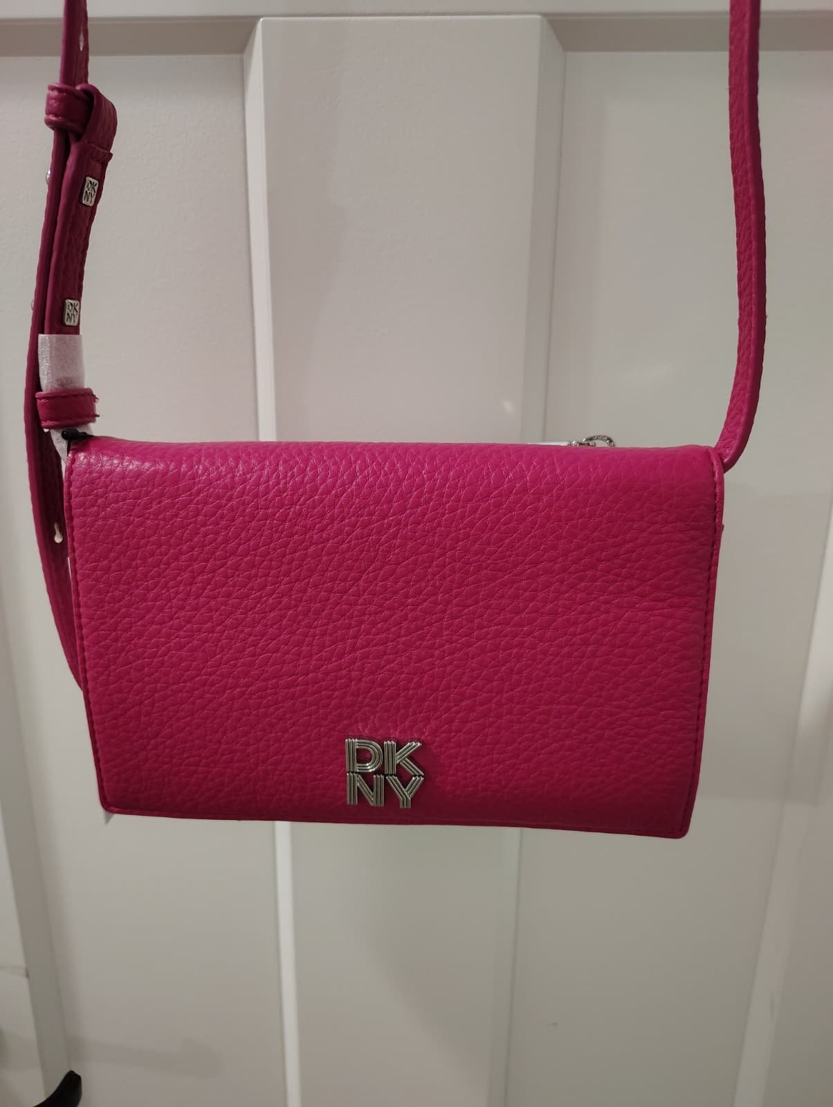 NEW DKNY Pink Faux Leather Shoulder Bag, Retail 128.00 - Thumbnail 4