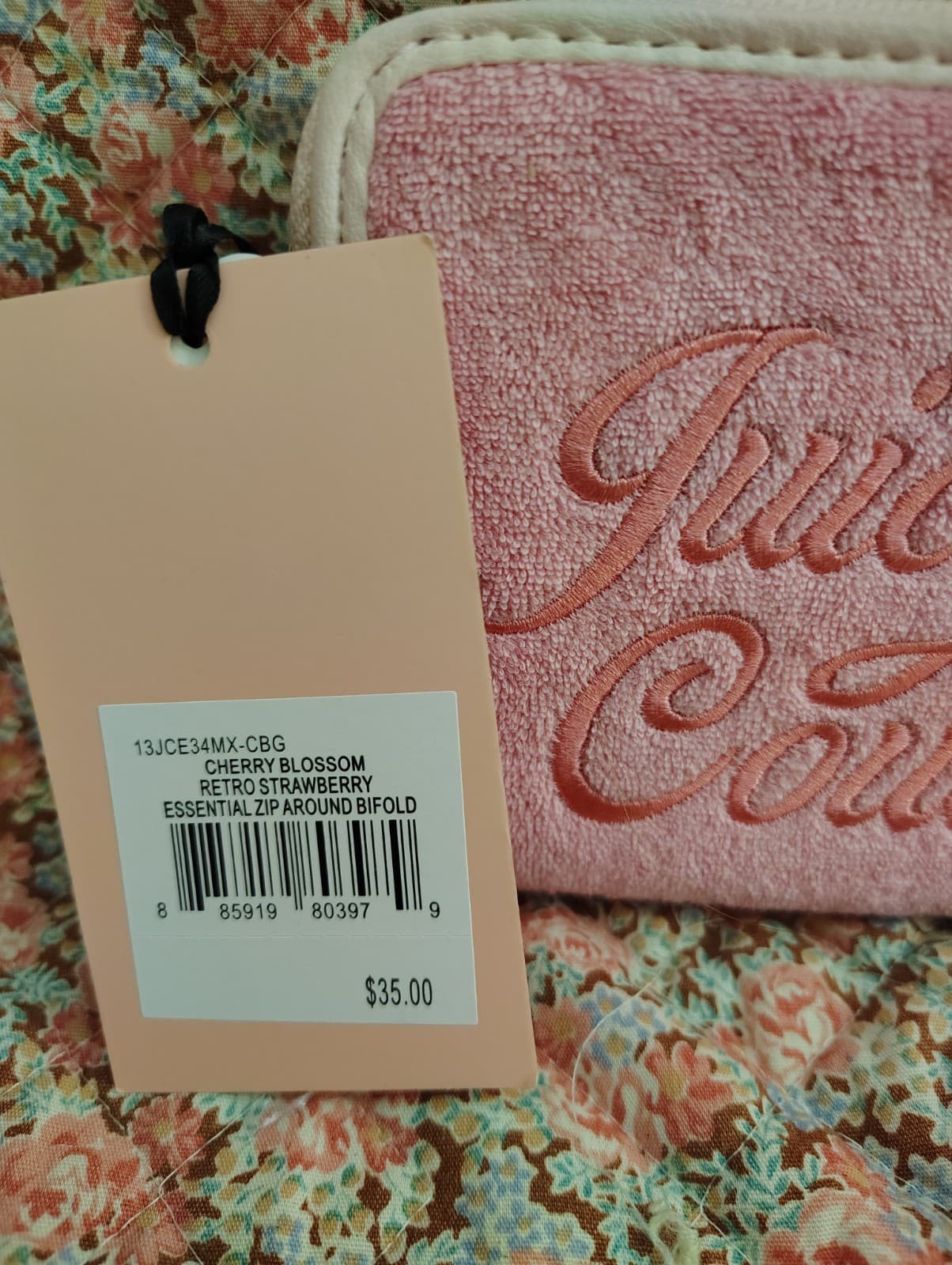 NEW JUICY COUTURE RETRO STRAWBERRY POWDER BLUSH WRISTLET WALLET - Thumbnail 8