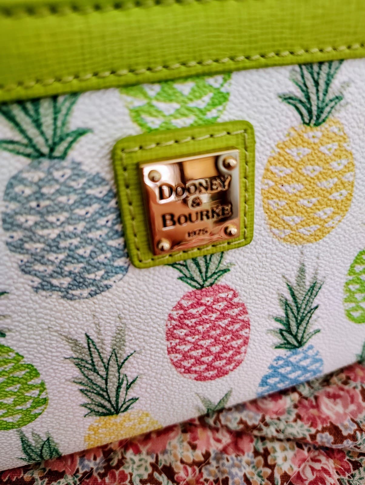 NWOT Dooney & Bourke Tiki Pineapple Large Slim Wristlet - Thumbnail 7