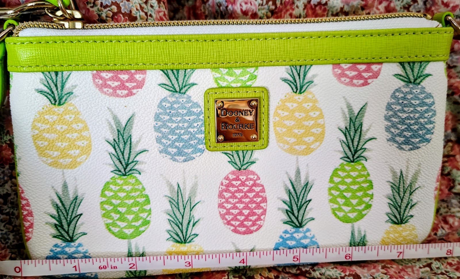 NWOT Dooney & Bourke Tiki Pineapple Large Slim Wristlet