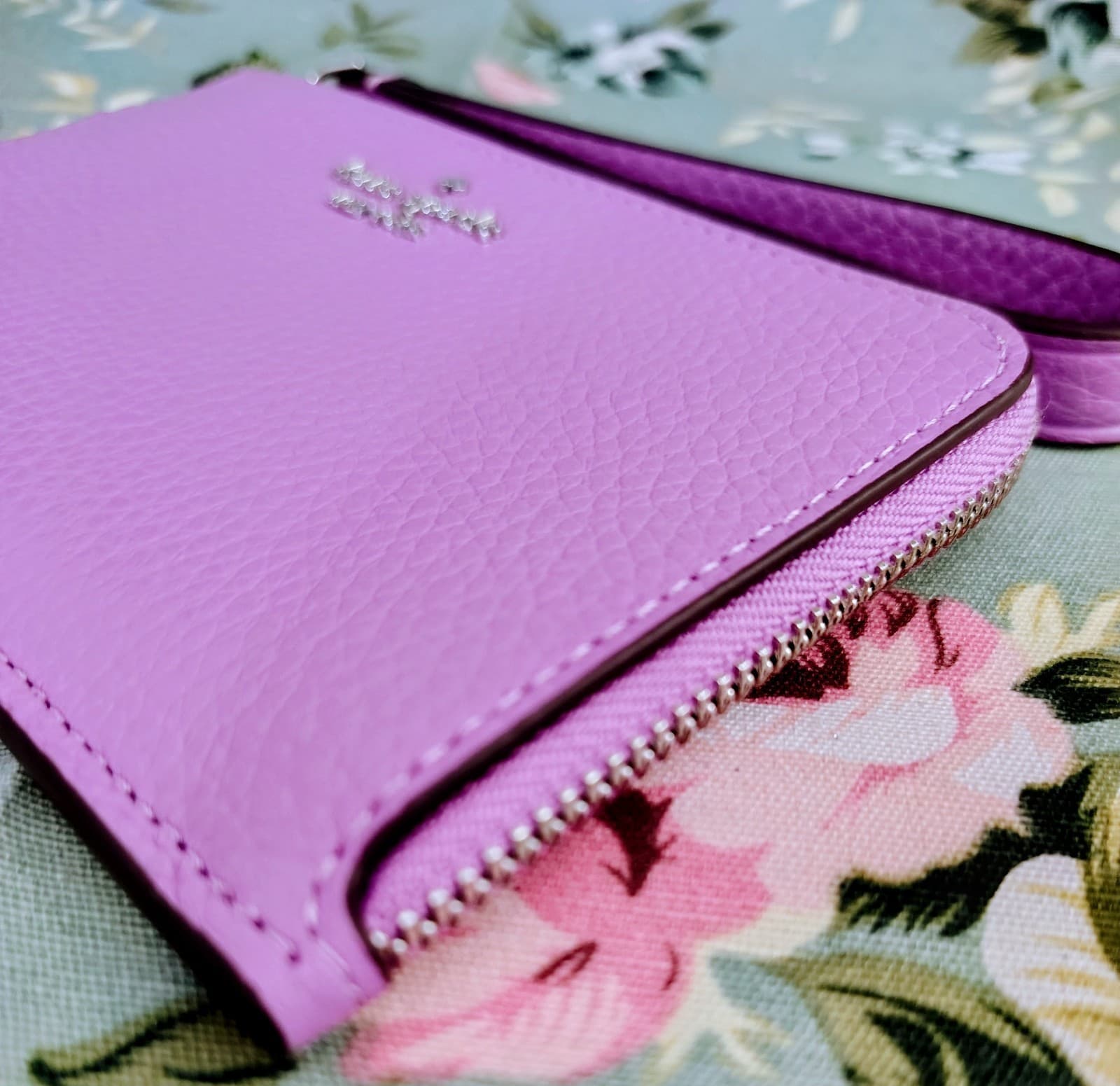 Kate Spade Lavender Wristlet Wallet NWT $129 - Thumbnail 6