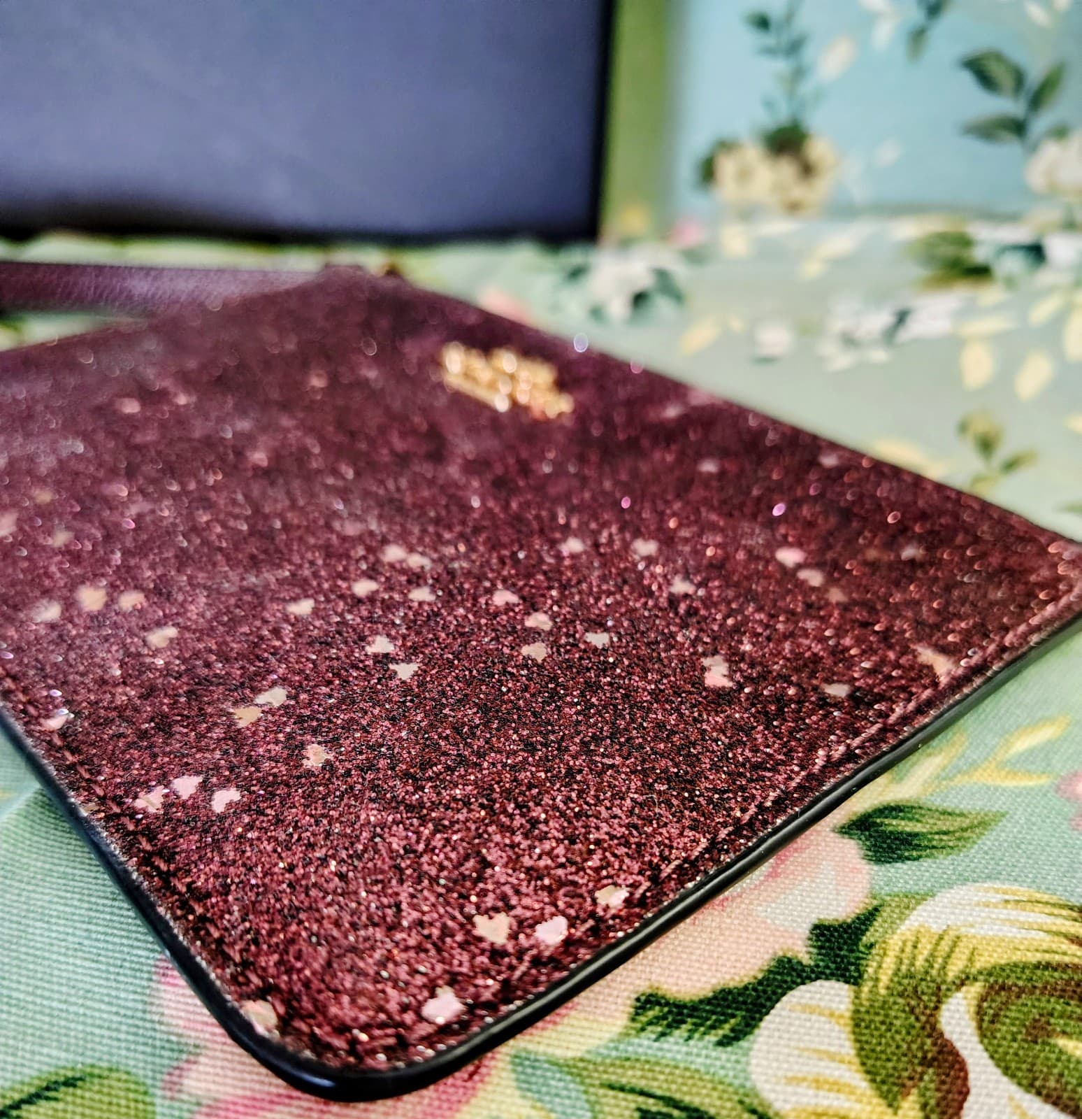 Coach Glitter Heart Wristlet Pouch Burgundy Metallic Zip Clutch MSRP $85 - Thumbnail 7
