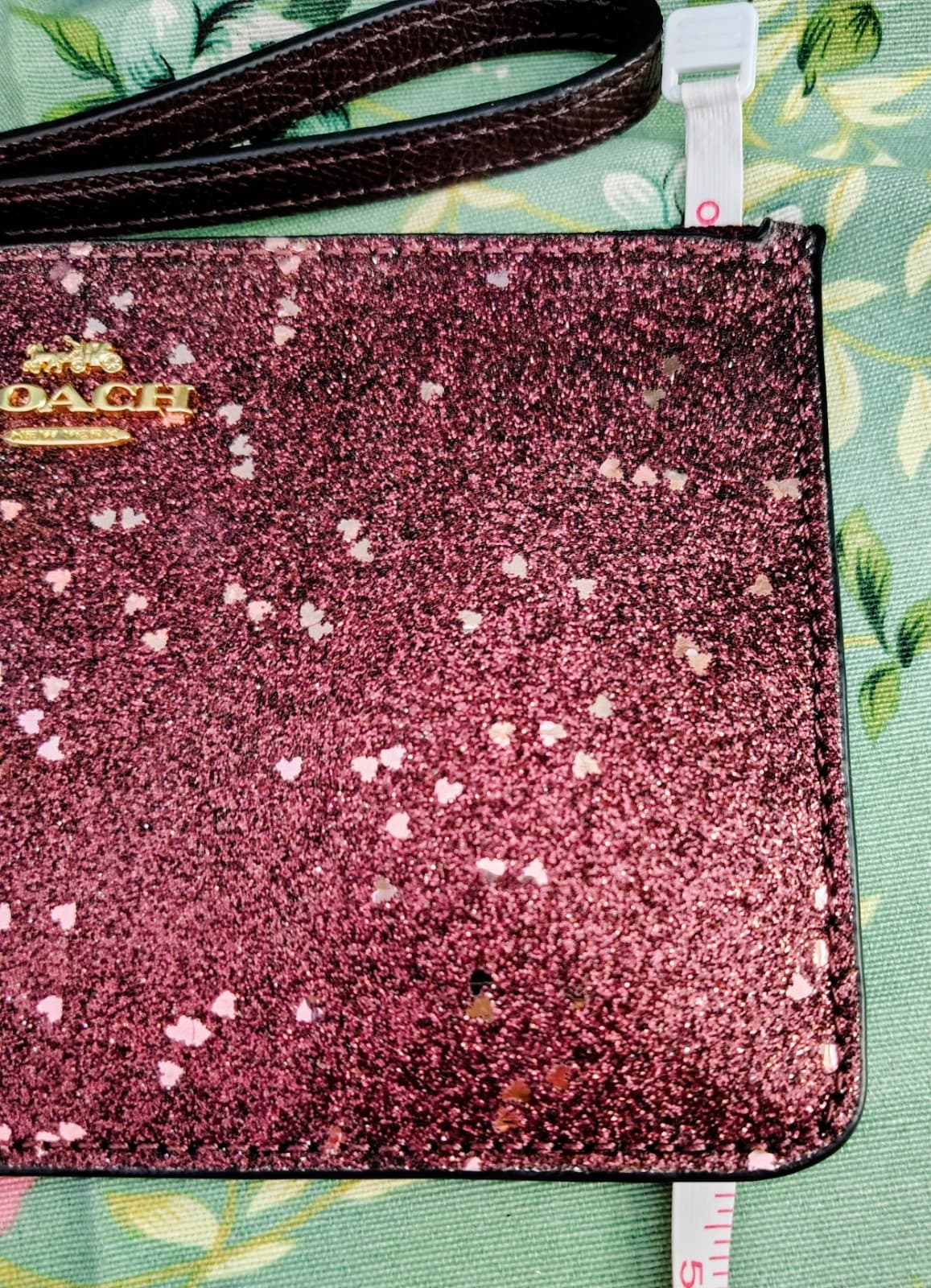 Coach Glitter Heart Wristlet Pouch Burgundy Metallic Zip Clutch MSRP $85 - Thumbnail 14