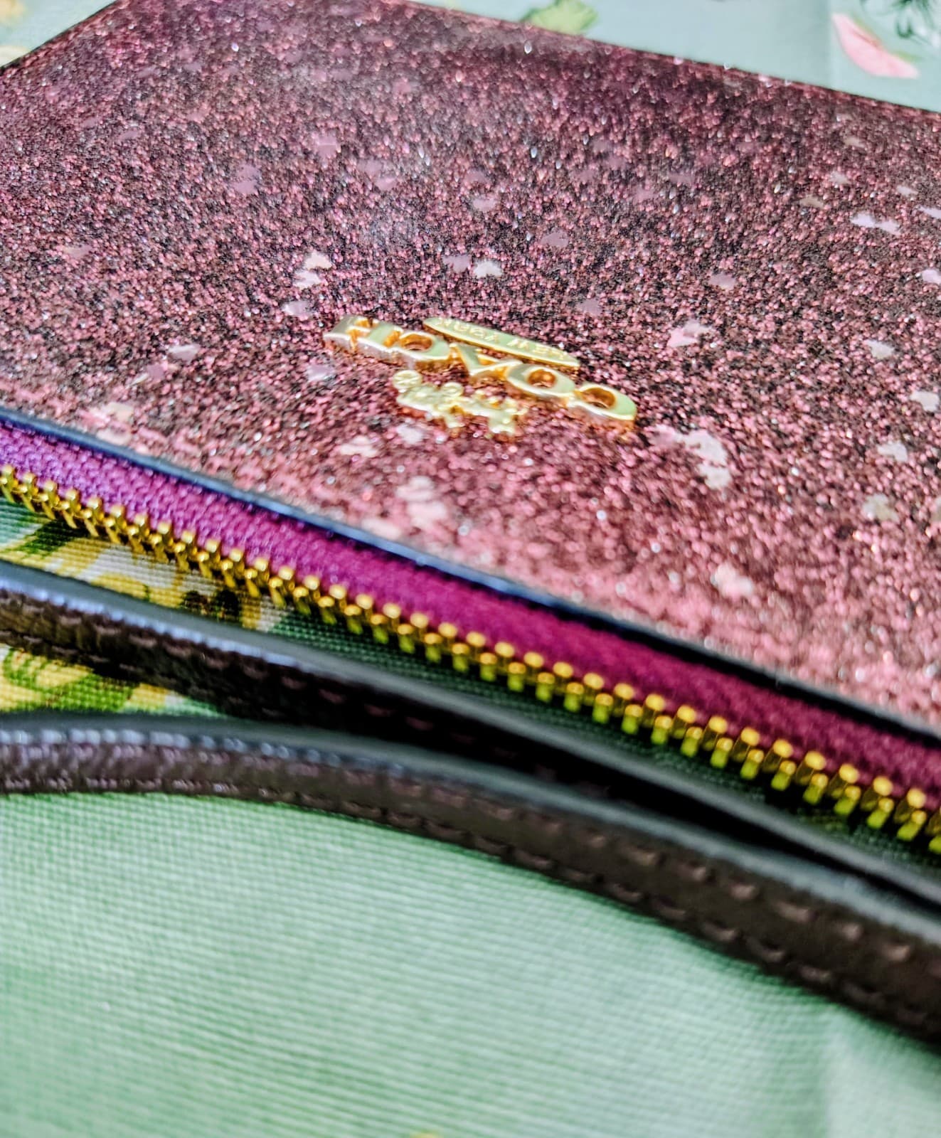Coach Glitter Heart Wristlet Pouch Burgundy Metallic Zip Clutch MSRP $85 - Thumbnail 10