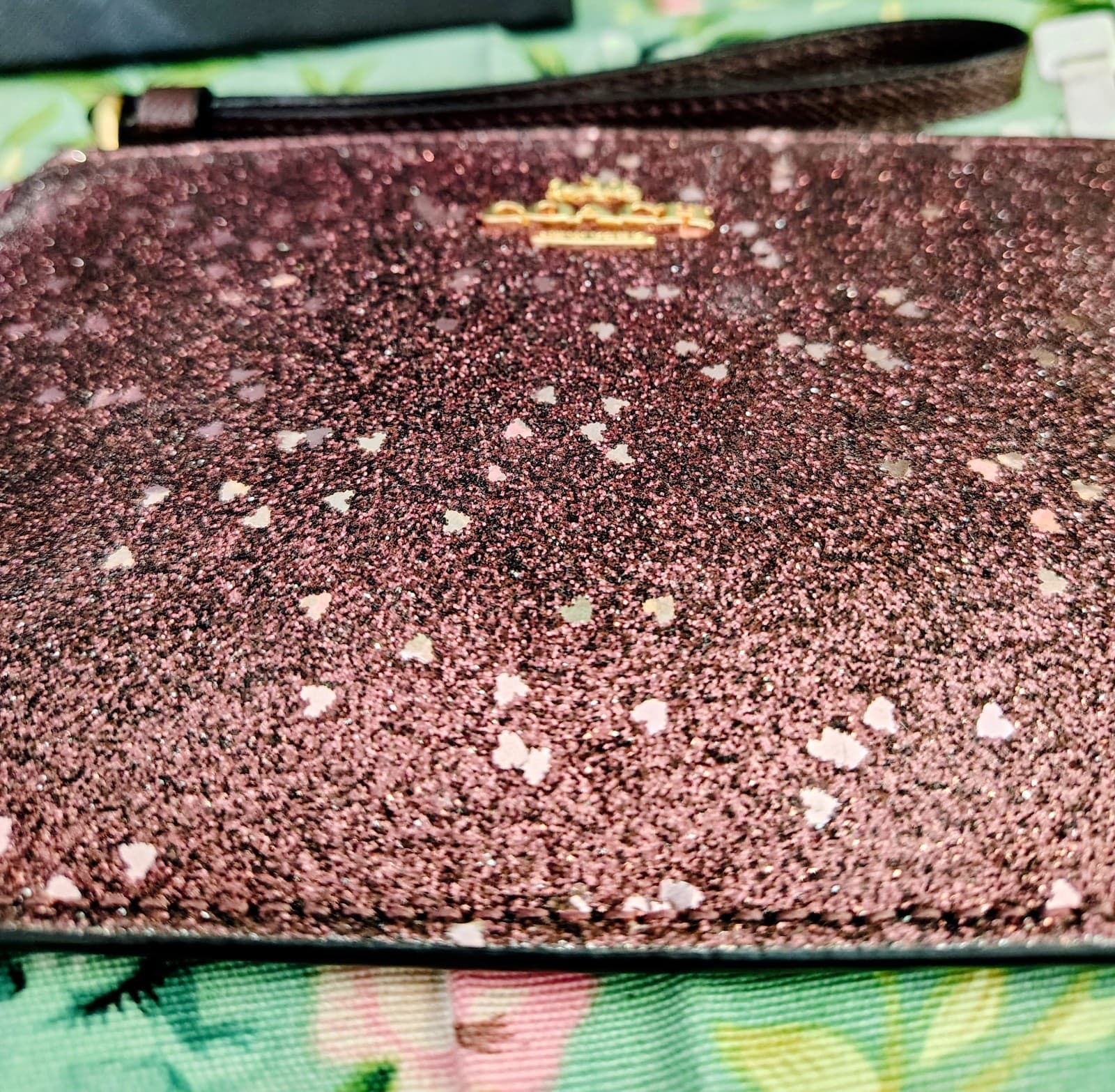 Coach Glitter Heart Wristlet Pouch Burgundy Metallic Zip Clutch MSRP $85 - Thumbnail 12