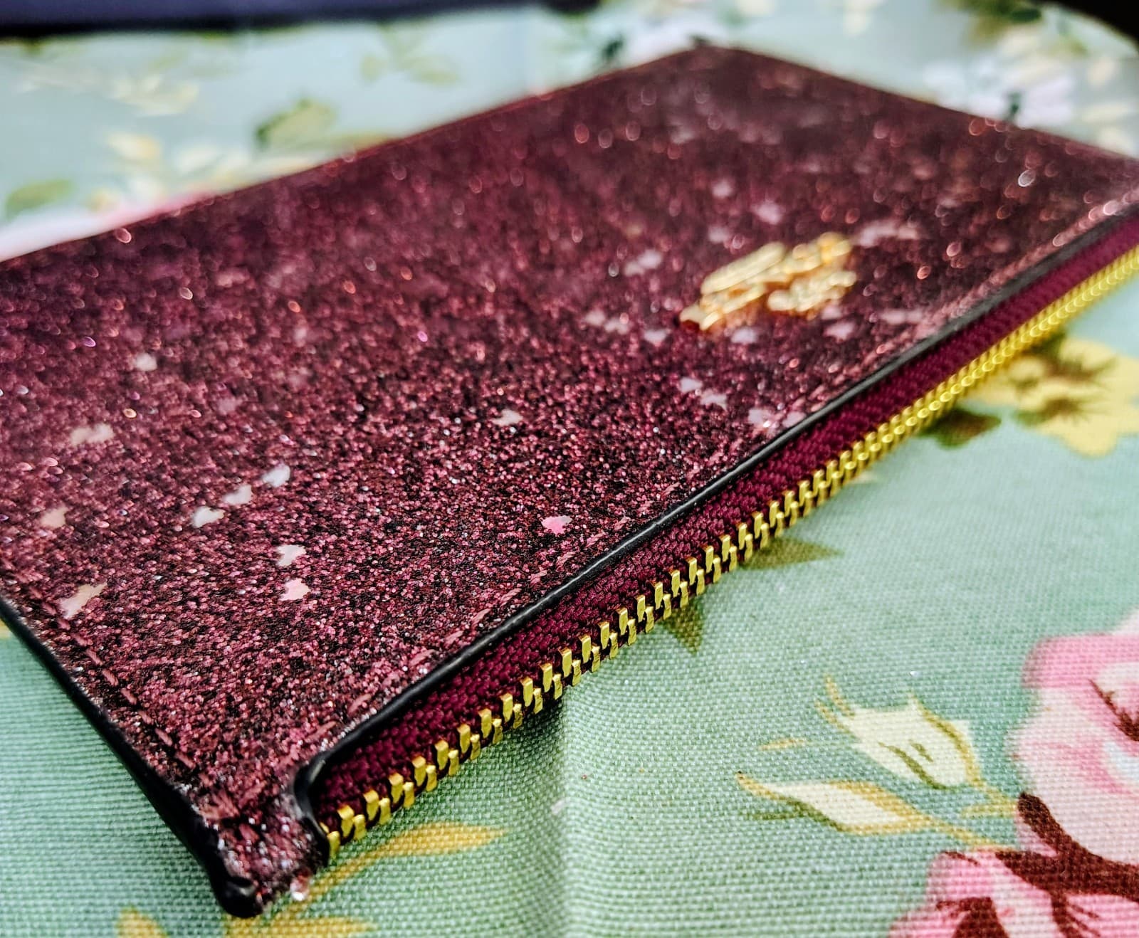 Coach Glitter Heart Wristlet Pouch Burgundy Metallic Zip Clutch MSRP $85 - Thumbnail 6