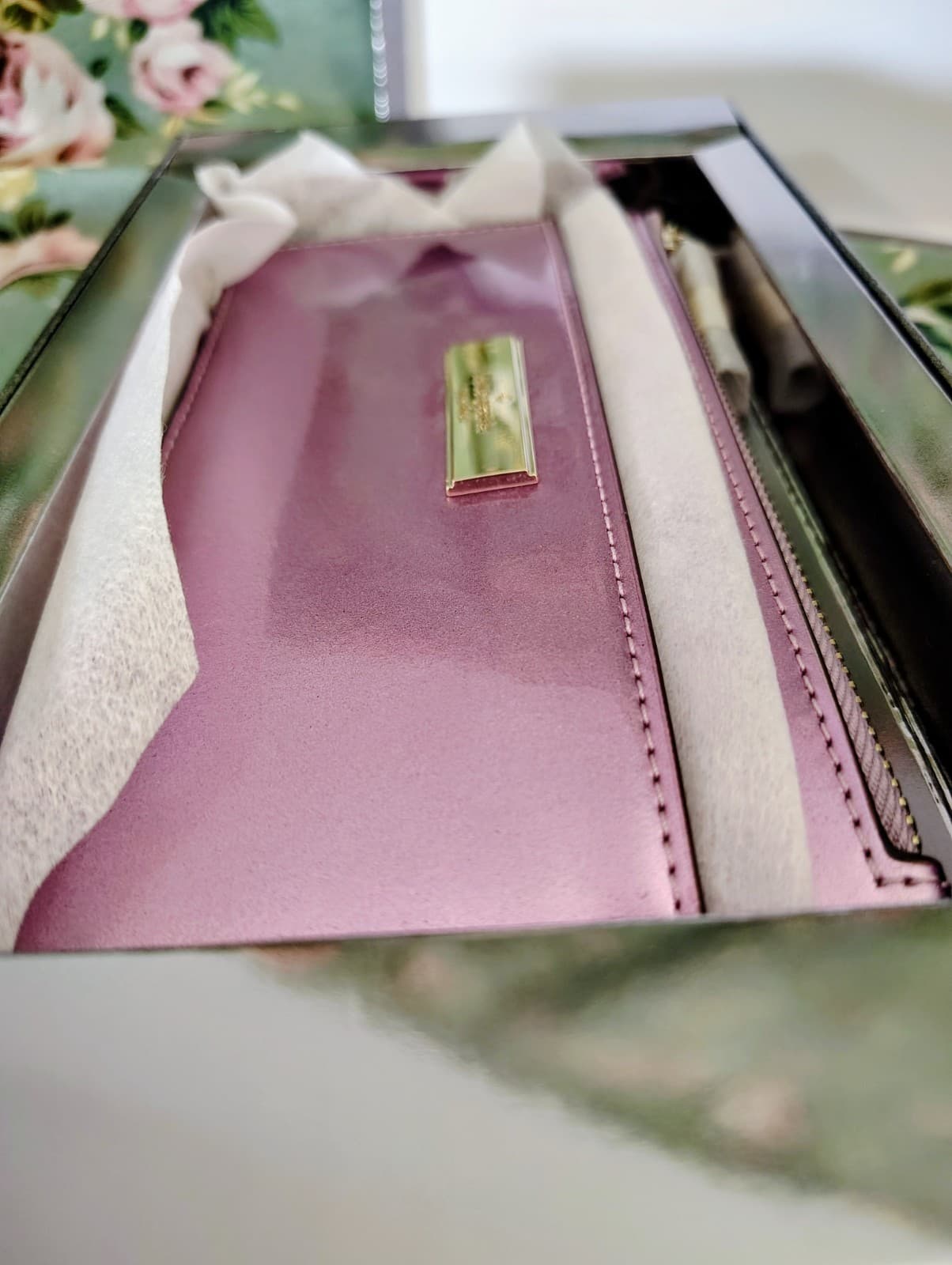 NEW Kate Spade New York Metallic Pink Zip Pouch Card Holder With Box $149 - Thumbnail 3