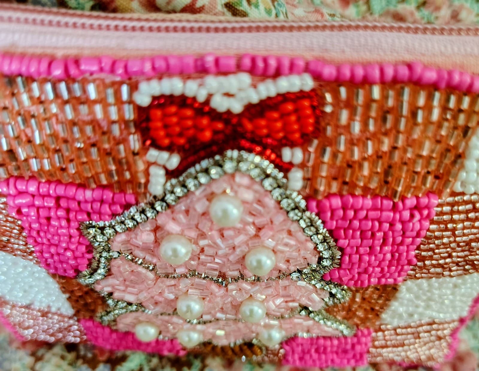 Pretty In Pink Christmas Tree Beaded Coin Pouch - Thumbnail 8