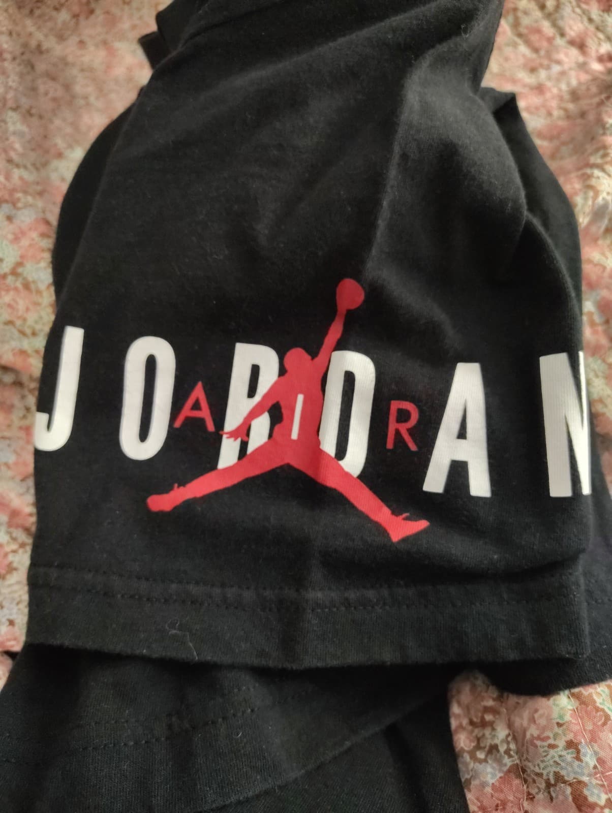 Nike Air Shirt, Youth 13-15 Size XL Black, Michael Jordan