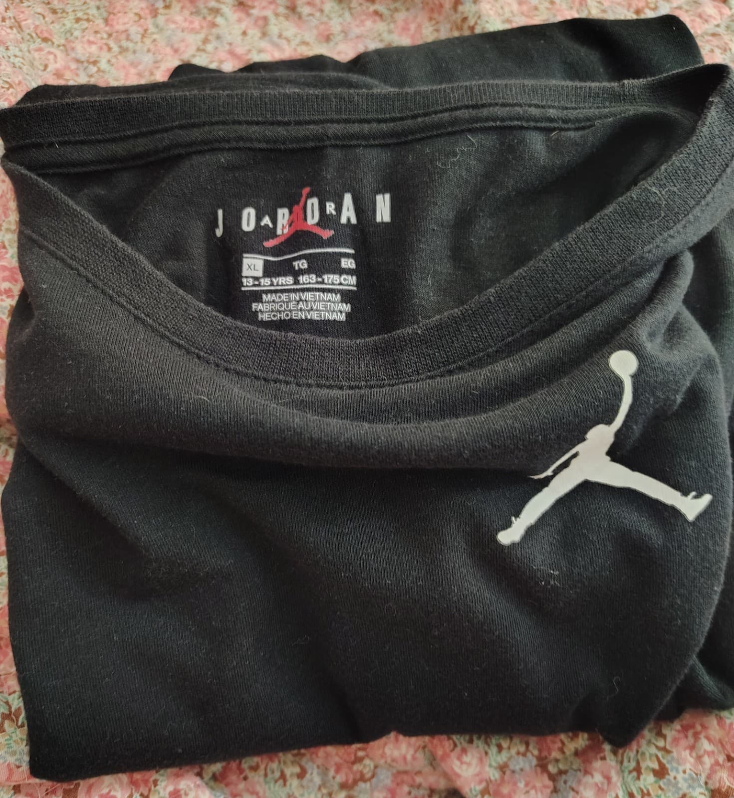 Nike Air Shirt, Youth 13-15 Size XL Black, Michael Jordan - Thumbnail 8