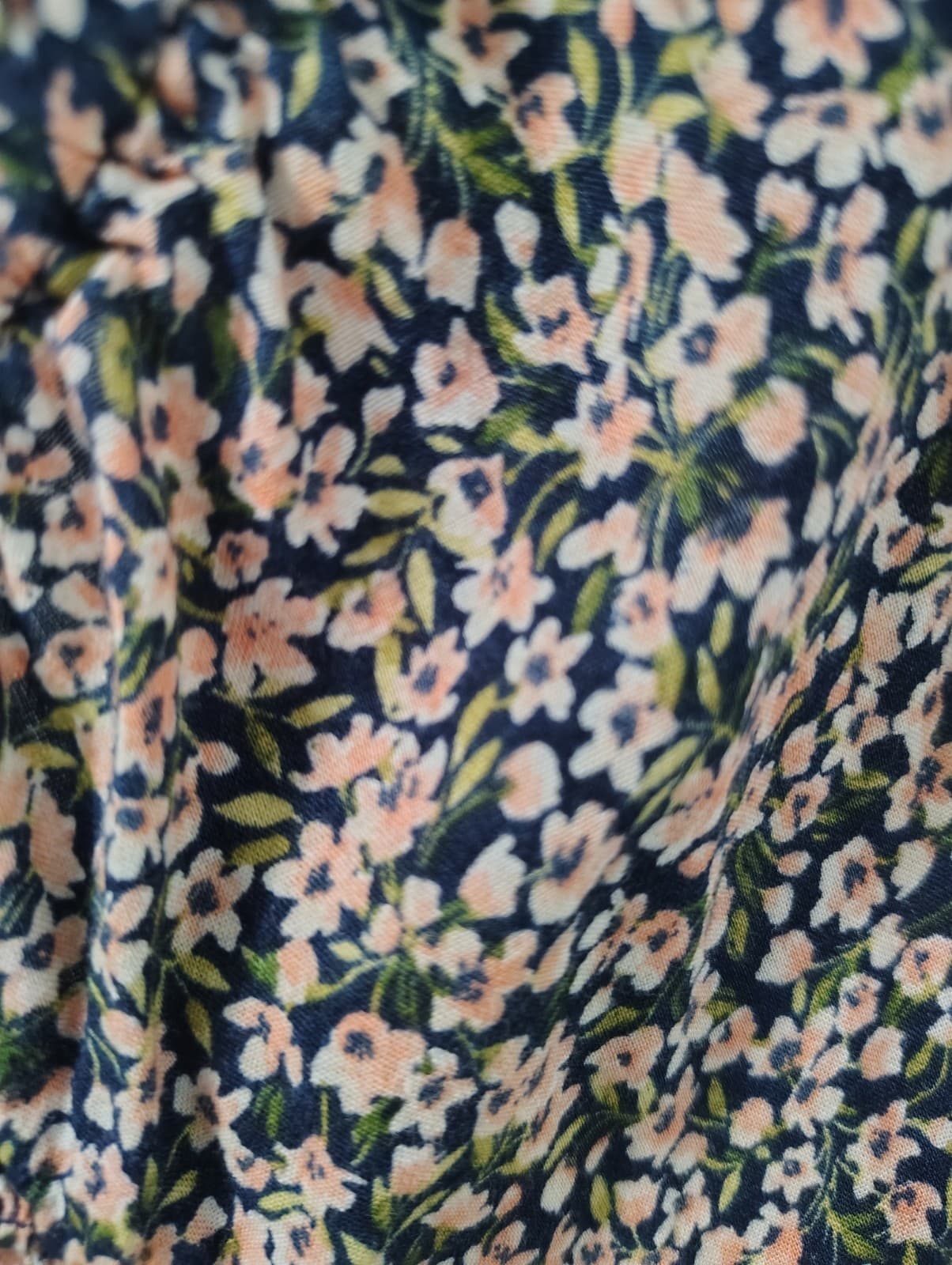 Old Navy Floral-Print Smocked Off-the-Shoulder Top Navy Floral, XL - Thumbnail 8