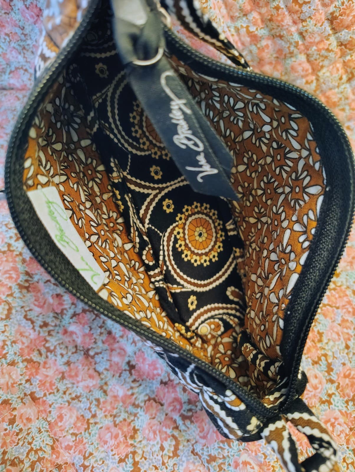 Vera Bradley shoulder bag, Caffe Latte floral paisley Pattern - Thumbnail 4