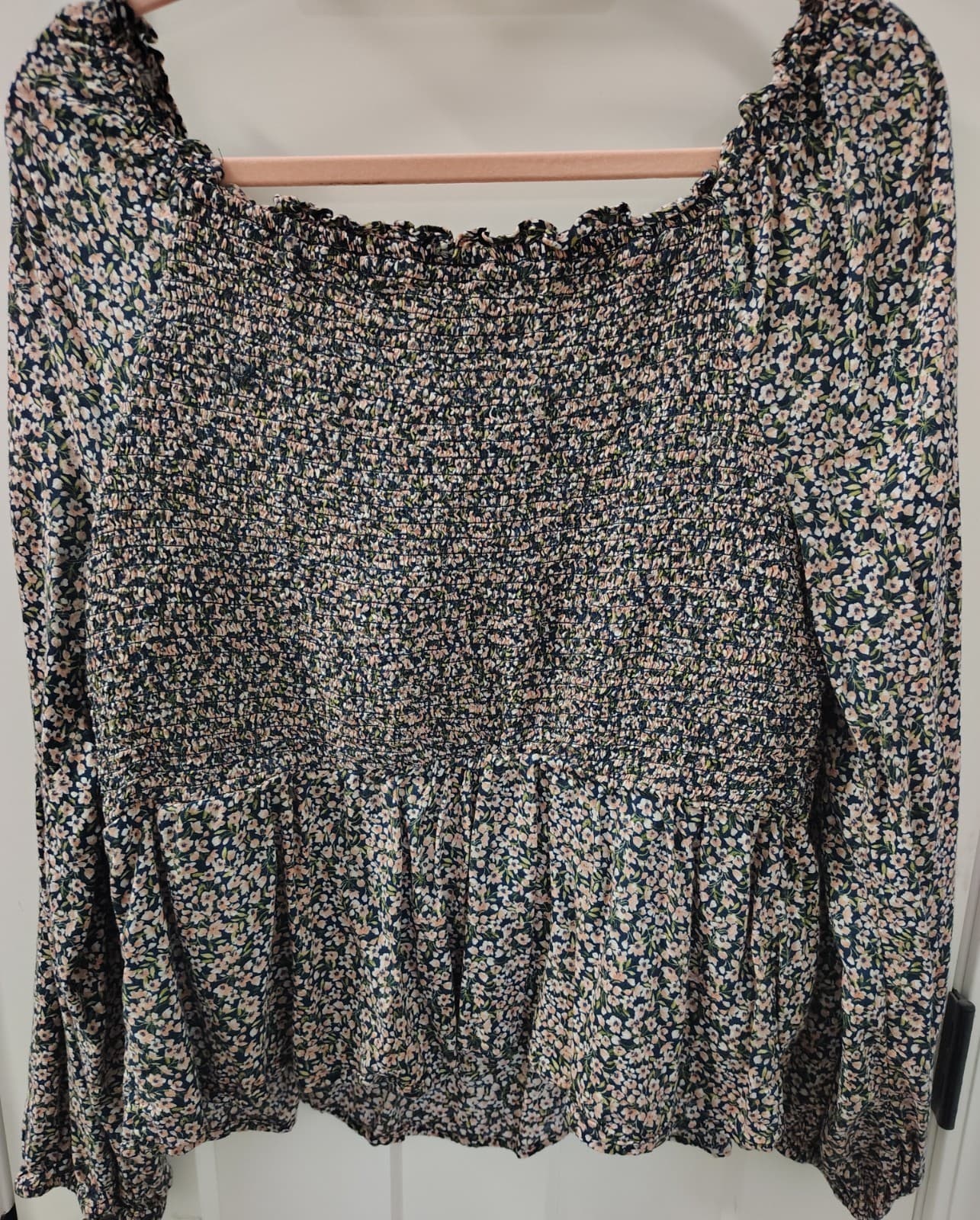 Old Navy Floral-Print Smocked Off-the-Shoulder Top Navy Floral, XL - Thumbnail 9
