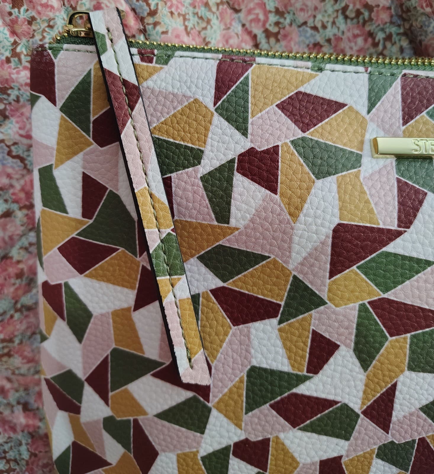 Steve Madden Geometric Pattern Faux Leather Makeup Bag - Thumbnail 9