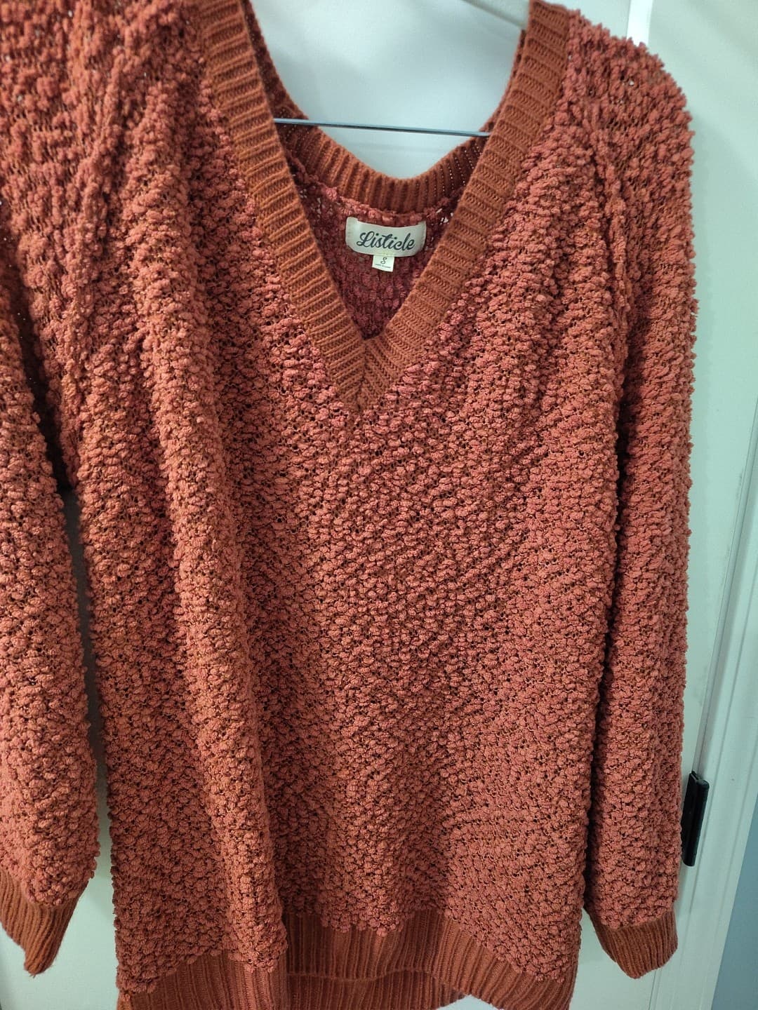 Maroon Burgandy Women’s Sweater Winter Fall Size Small - Thumbnail 5