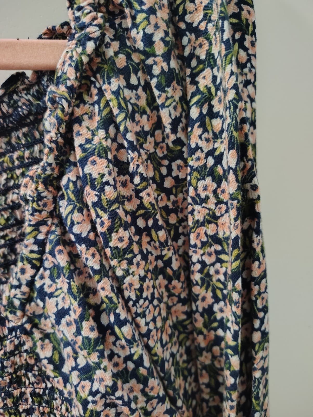 Old Navy Floral-Print Smocked Off-the-Shoulder Top Navy Floral, XL - Thumbnail 7