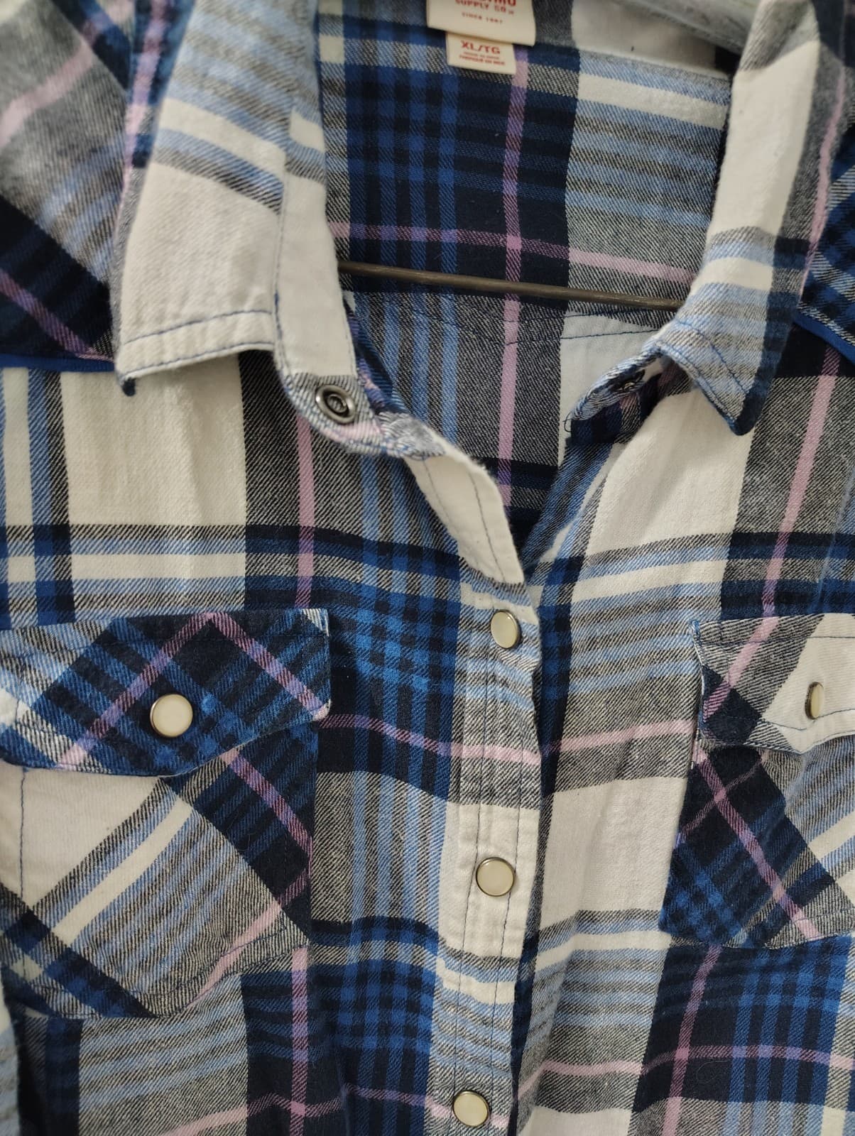 Mossimo Supply Co Shirt Women’s Size XL Flannel Boyfriend Fit Long Sleeve - Thumbnail 2
