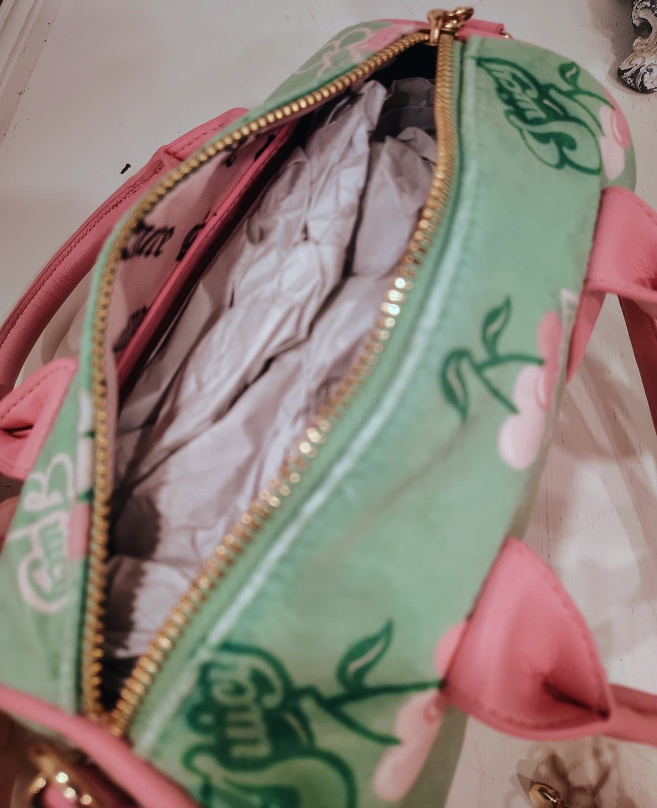 Juicy Couture Retro Cherry Mini Barrel Handbag Crossbody Green Pink NWOT $99 - Thumbnail 15