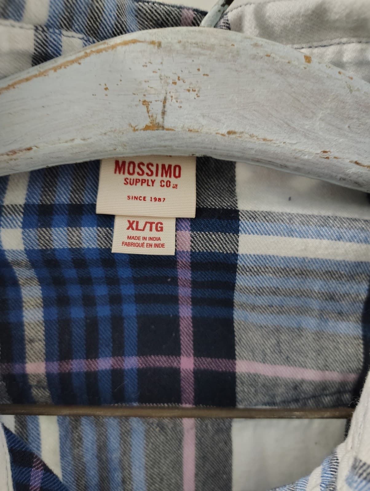 Mossimo Supply Co Shirt Women’s Size XL Flannel Boyfriend Fit Long Sleeve - Thumbnail 4