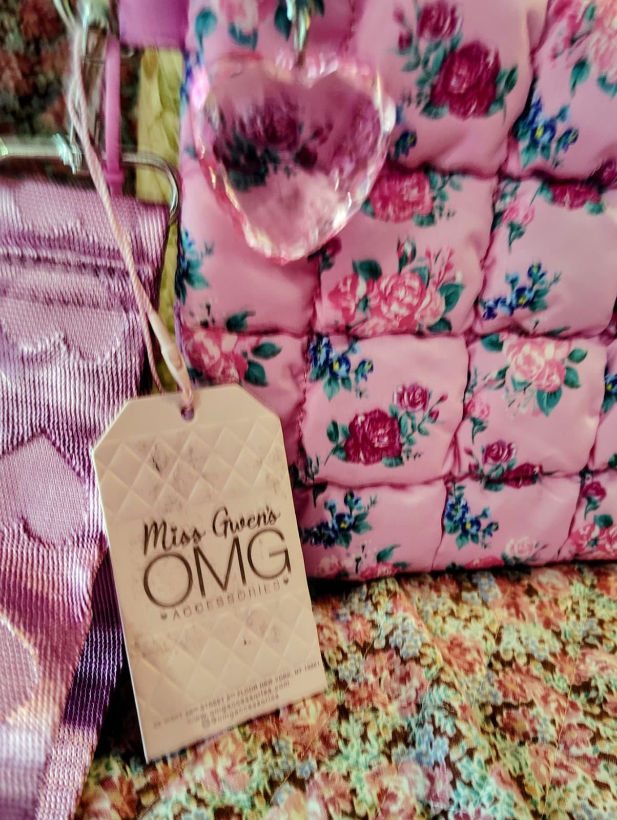 NWT Miss Gwen's OMG Accessories Floral Makeup Pouch, Strap, Heart Charm - Thumbnail 2