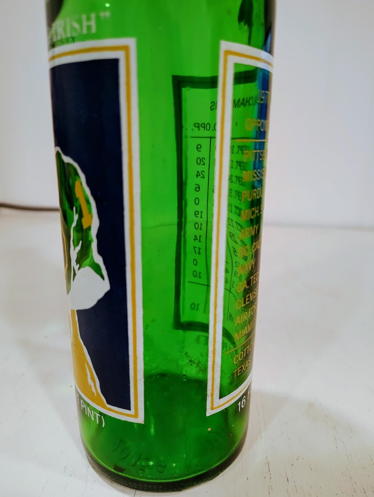 VINTAGE 1977 NOTRE DAME 7UP BOTTLE NATIONAL CHAMPS - Thumbnail 3
