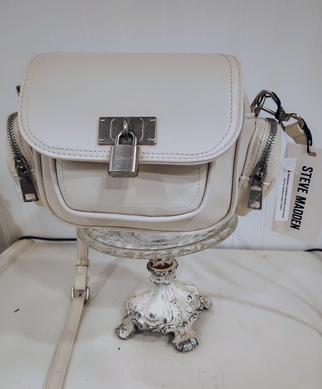 Steve Madden White Camera Crossbody Bag NWT $98 - Thumbnail 12