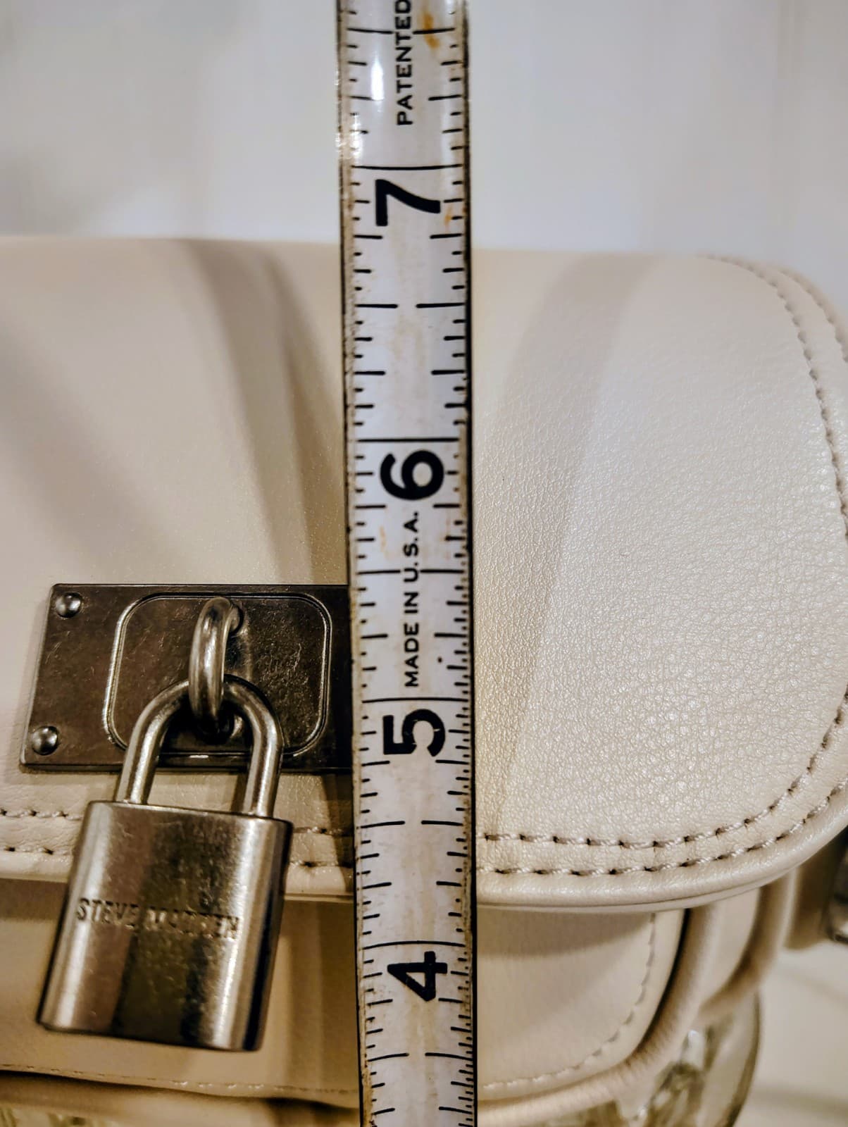 Steve Madden White Camera Crossbody Bag NWT $98 - Thumbnail 16