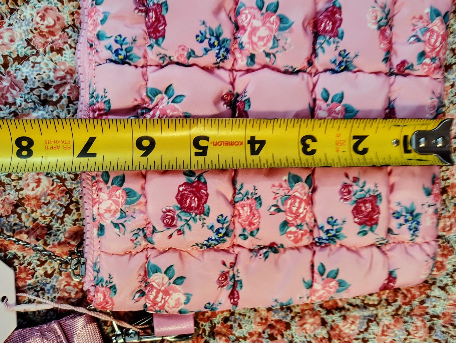 NWT Miss Gwen's OMG Accessories Floral Makeup Pouch, Strap, Heart Charm - Thumbnail 4