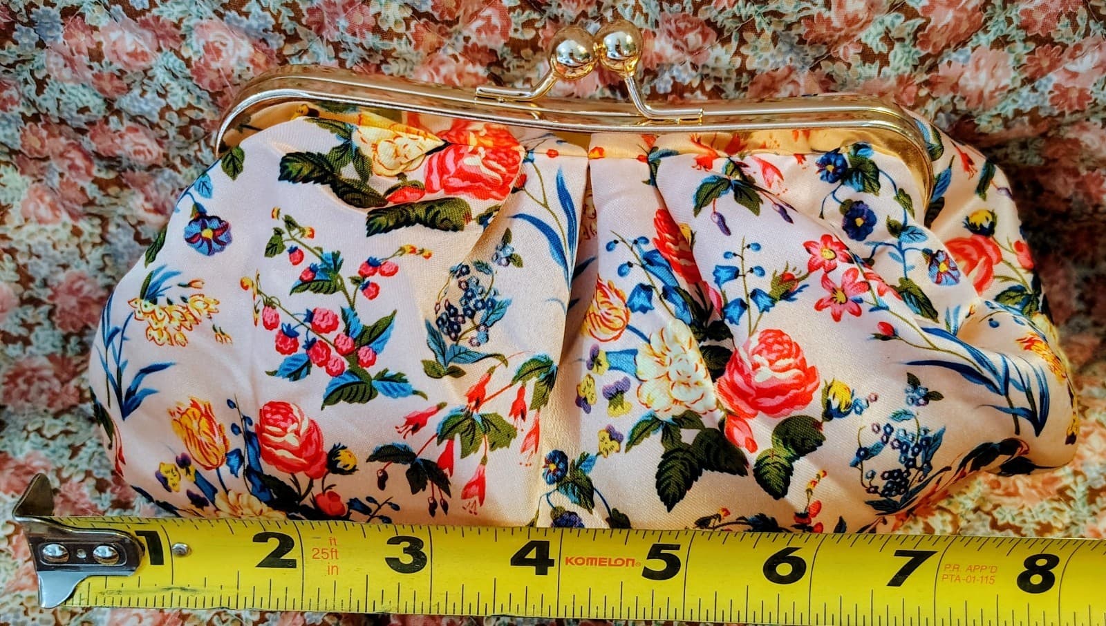 The Vintage Cosmetic Company NWOT Floral Cosmetic Clutch - Thumbnail 10