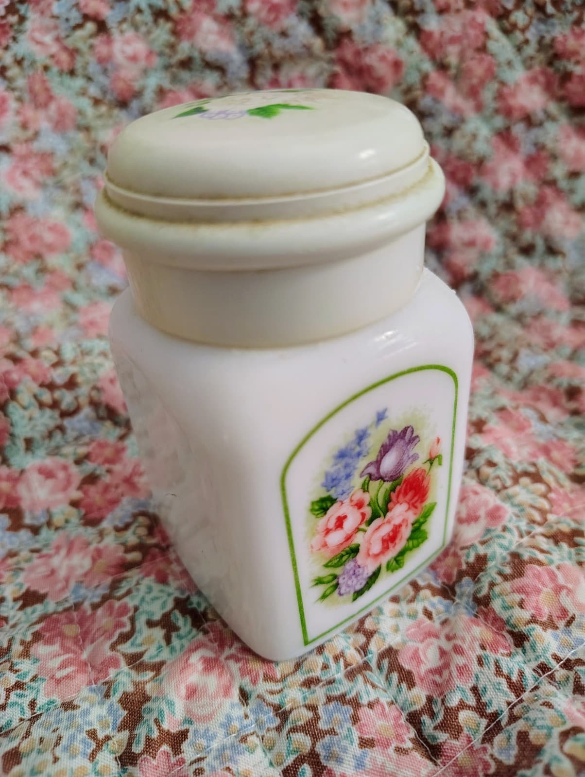 Vintage Avon Floral Talc Milk Glass Jar, With Talc Inside, Not Used - Thumbnail 2