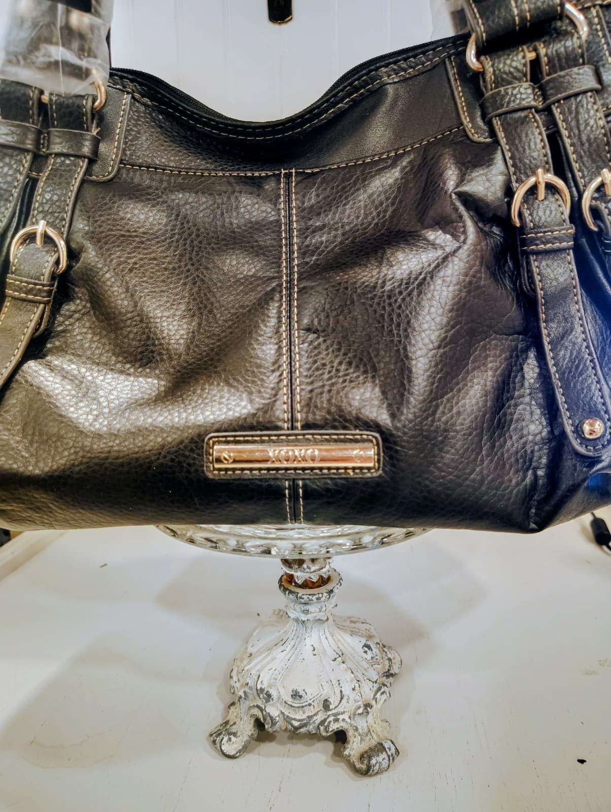 XOXO Black Faux Leather Hobo Shoulder Bag, Buckles, NWT $79 - Thumbnail 3