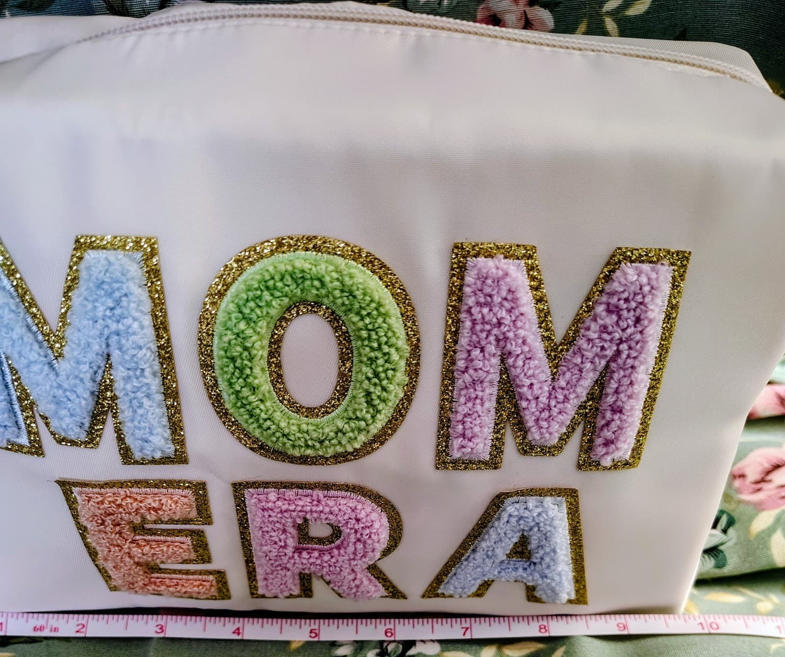 NWT Large Makeup Pouch Mom Era - Thumbnail 7