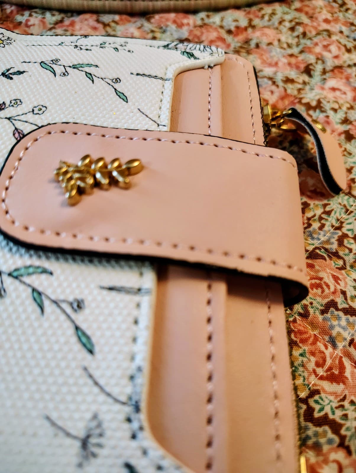 NWOT Floral Bifold Wallet RFID Blocking - Thumbnail 5