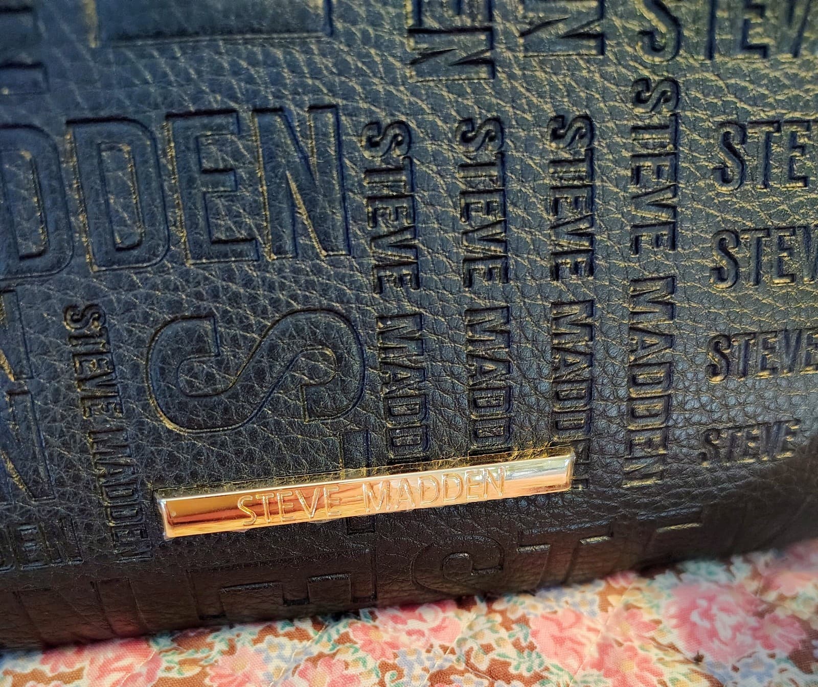 NWT Steve Madden Black Wallet Wristlet With Strap, MSRP $52 - Thumbnail 2